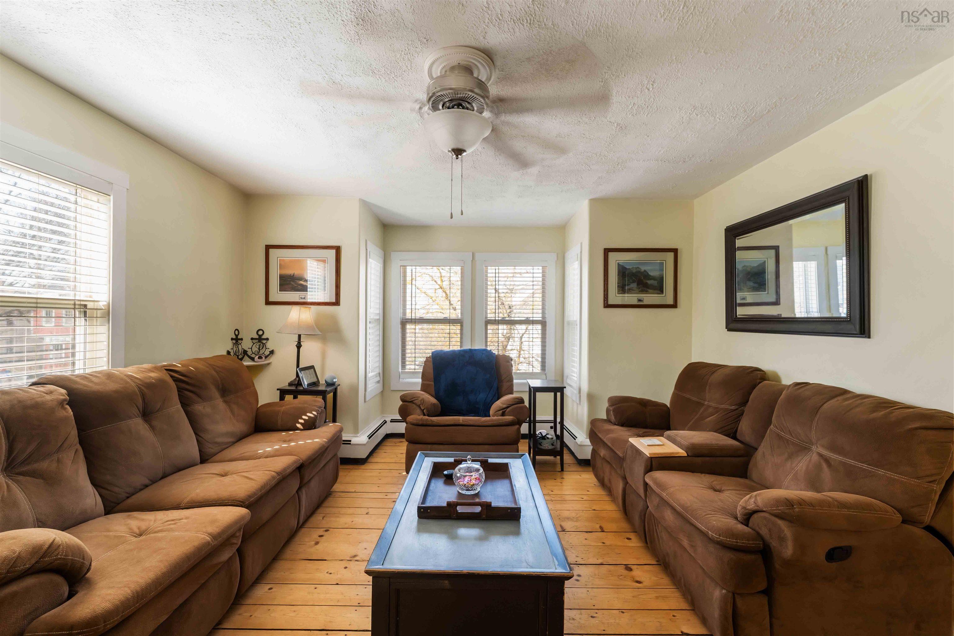 $389,900.00: 15 George Street, Middleton