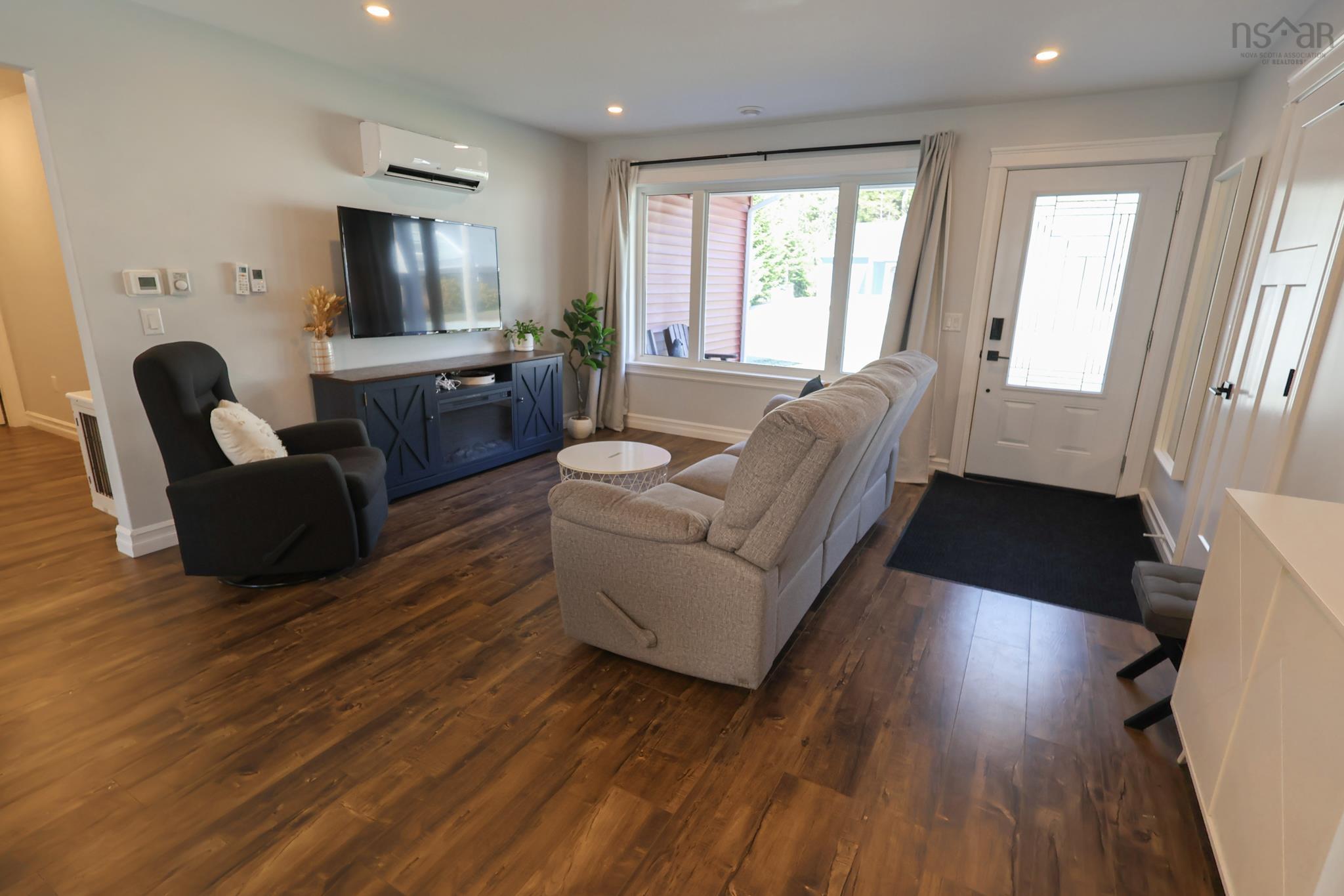 $494,900.00: 235 Winburn Avenue, Bridgewater