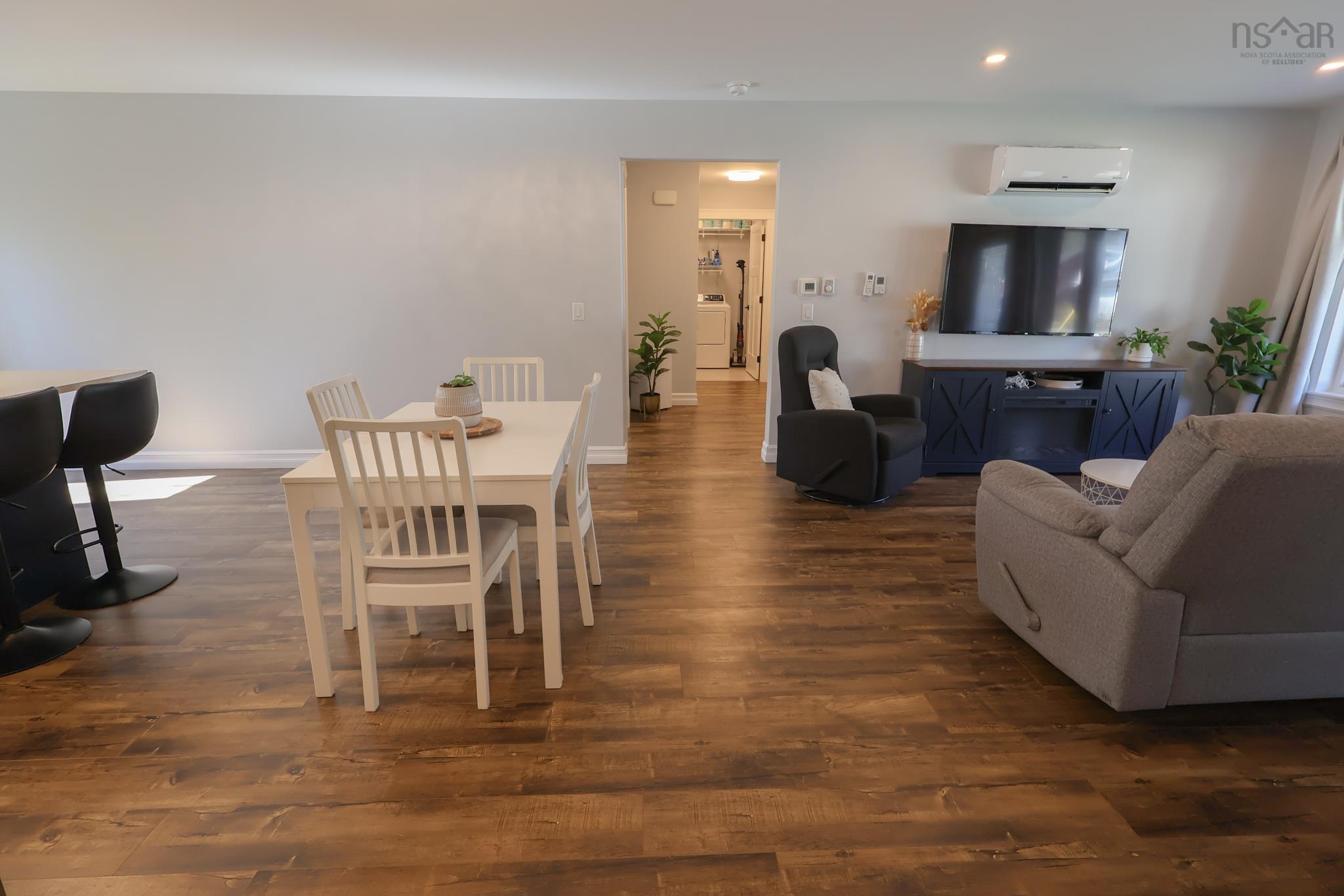 $494,900.00: 235 Winburn Avenue, Bridgewater