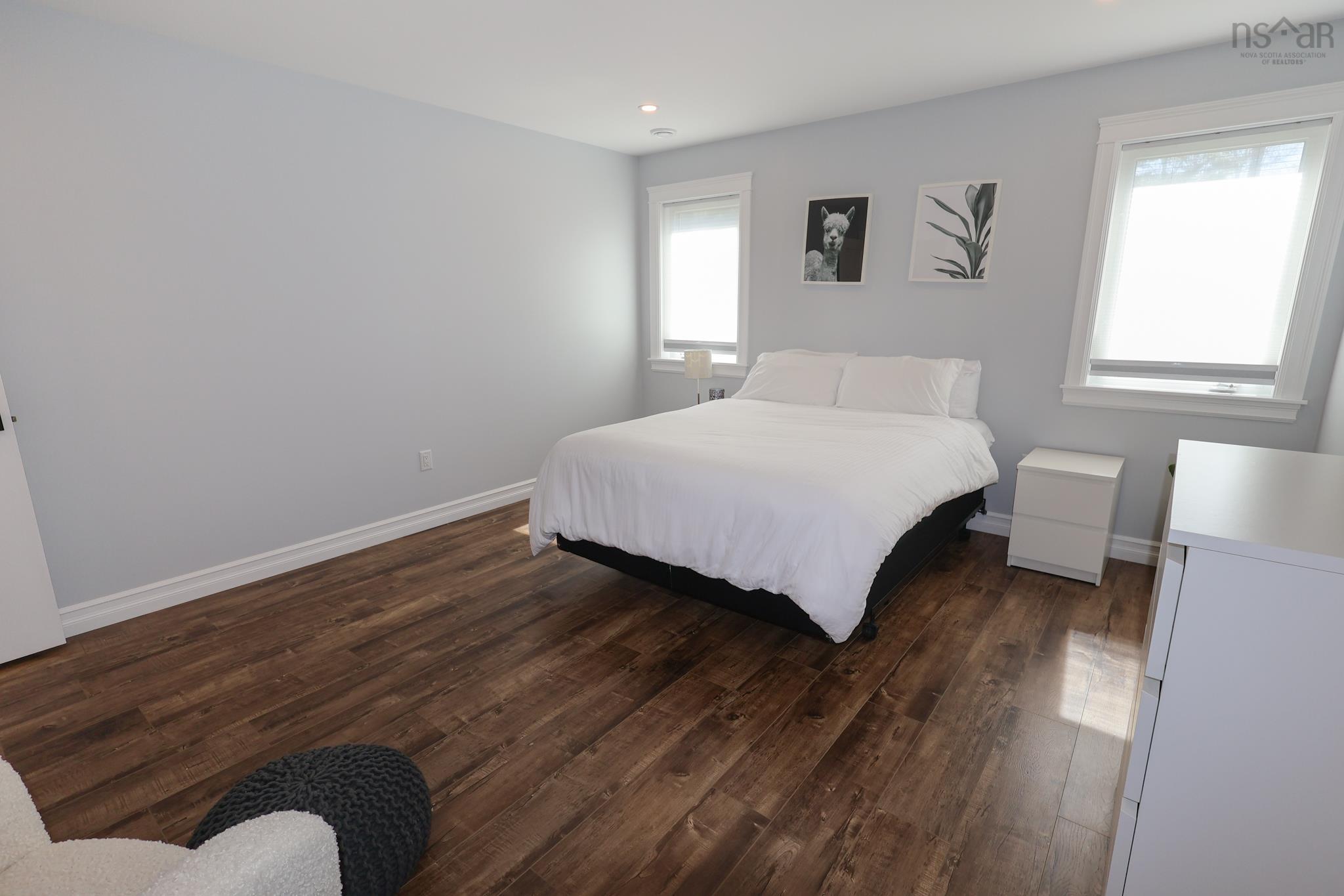 $494,900.00: 235 Winburn Avenue, Bridgewater