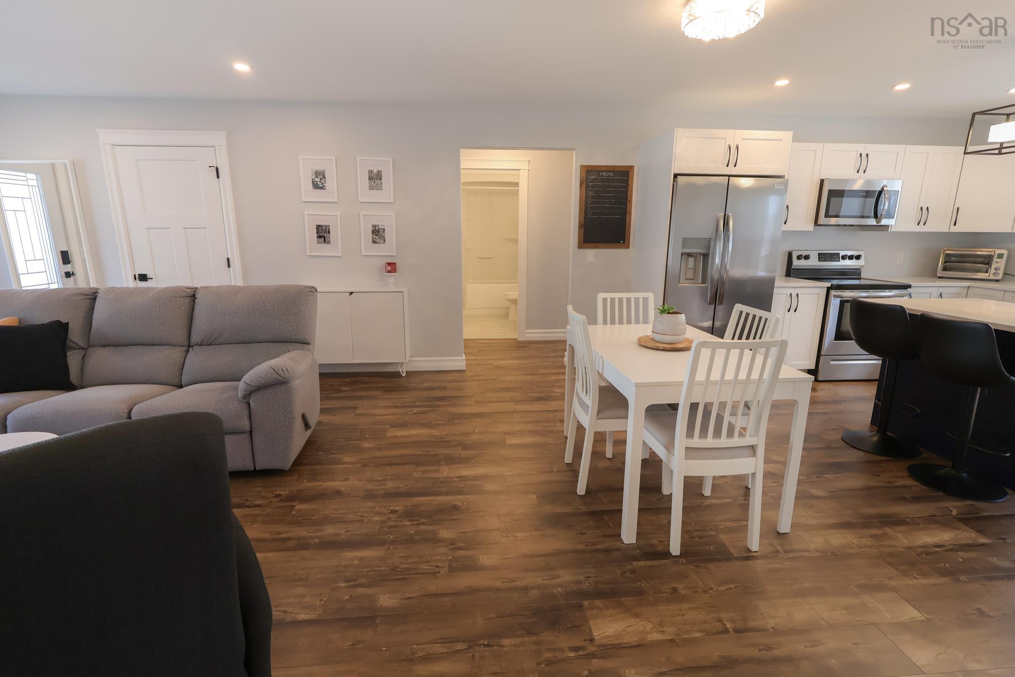 $494,900.00: 235 Winburn Avenue, Bridgewater