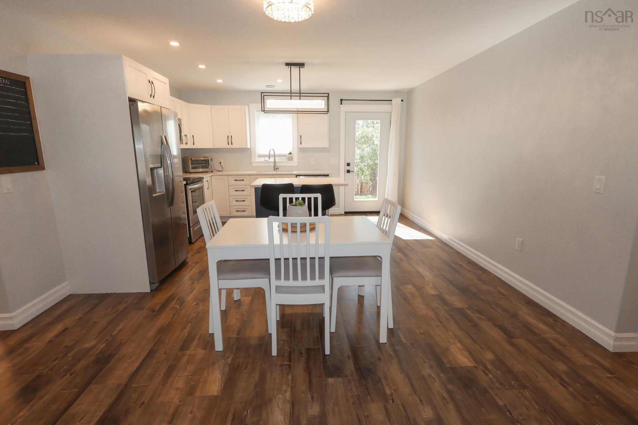 $494,900.00: 235 Winburn Avenue, Bridgewater