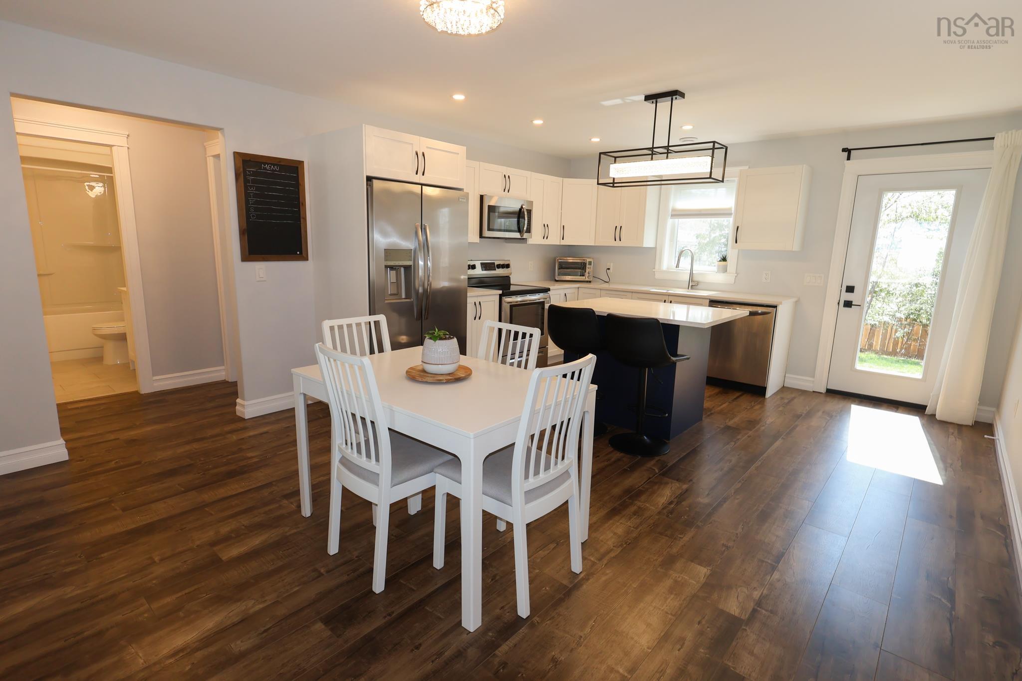 $494,900.00: 235 Winburn Avenue, Bridgewater