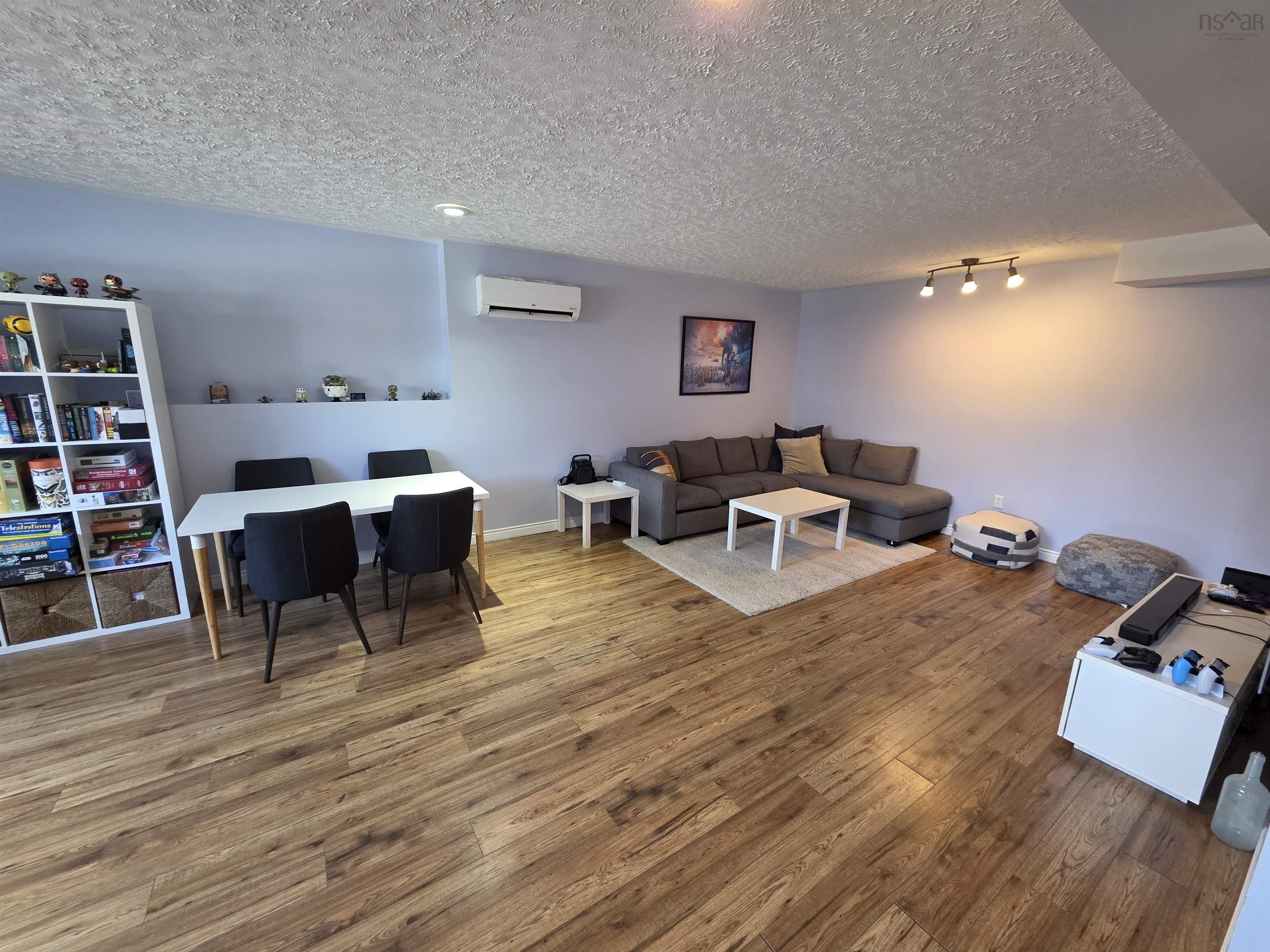 $579,900.00: 249 AUBURN Drive, Cole Harbour