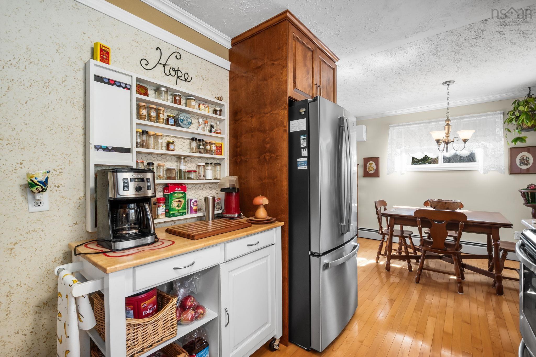 $459,900.00: 89 Pinetree Crescent, Hammonds Plains