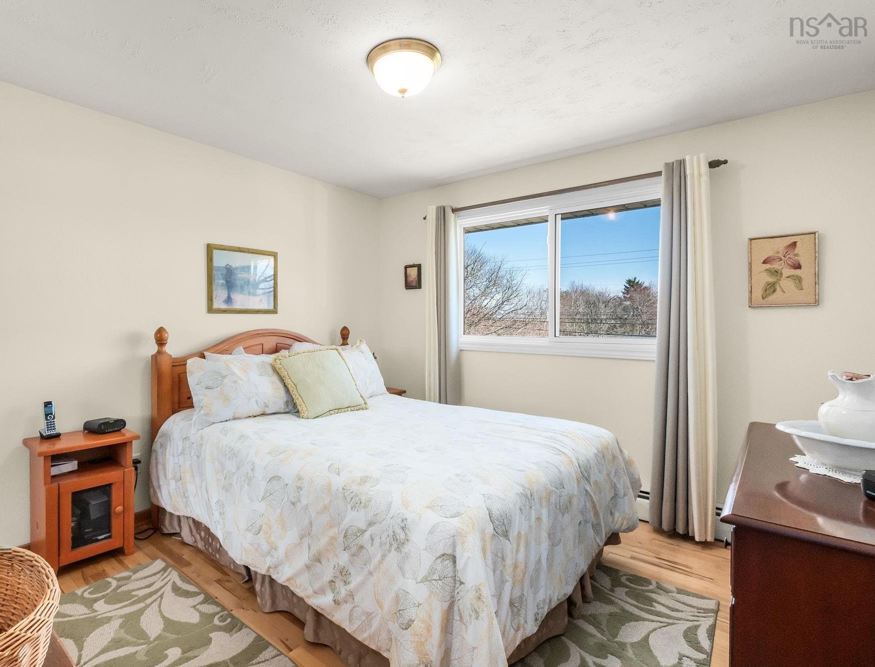 $459,900.00: 89 Pinetree Crescent, Hammonds Plains