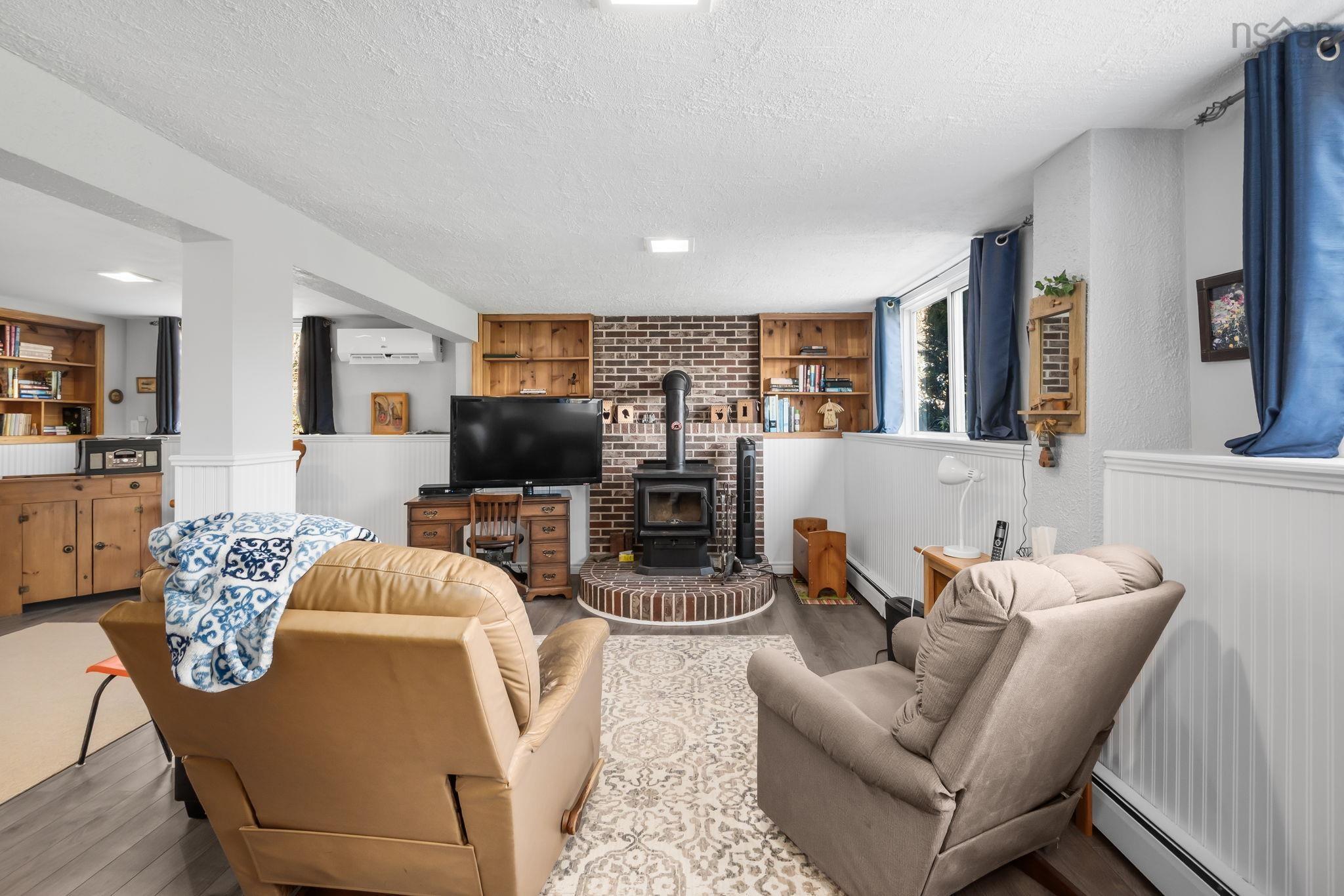 $459,900.00: 89 Pinetree Crescent, Hammonds Plains