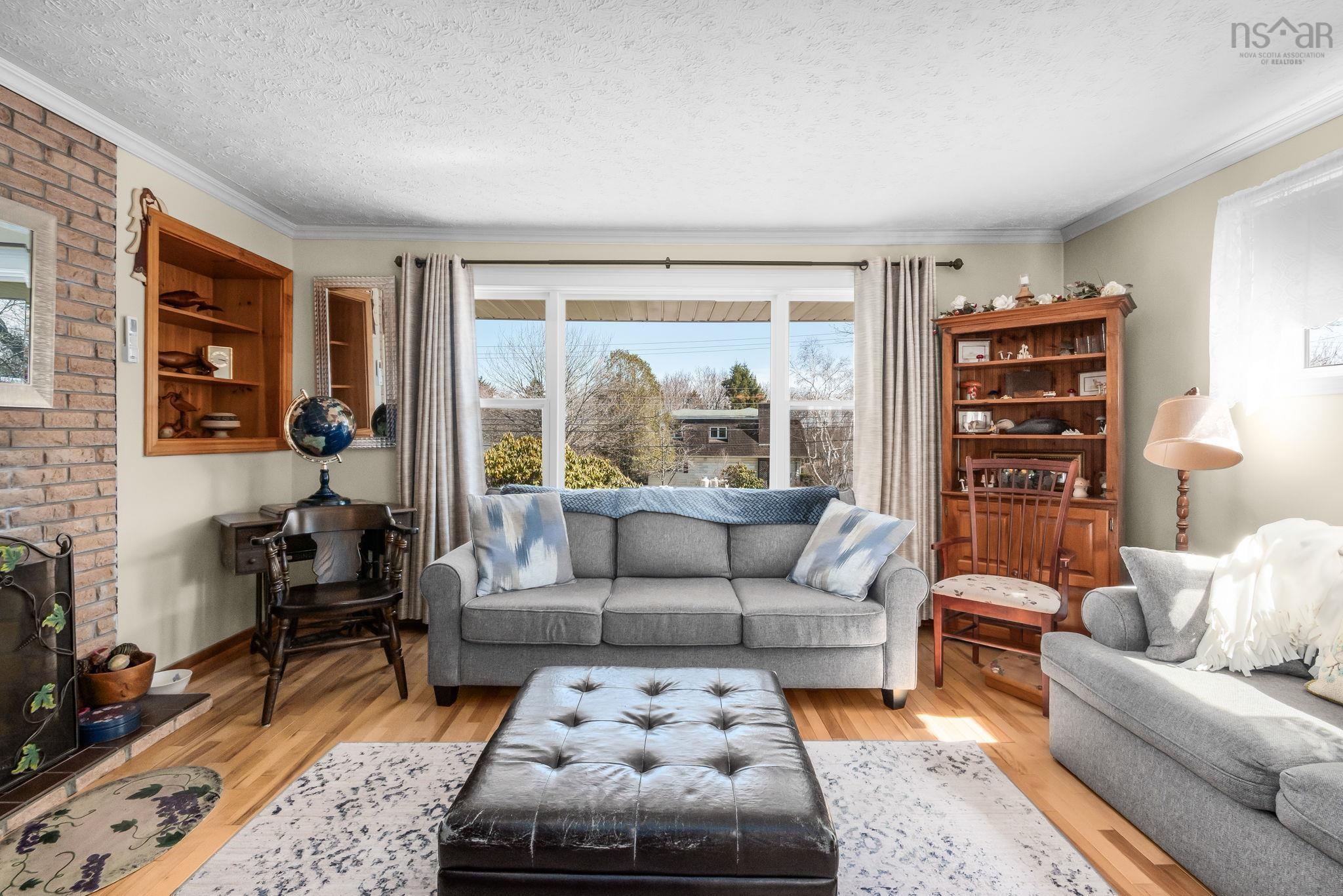 $459,900.00: 89 Pinetree Crescent, Hammonds Plains