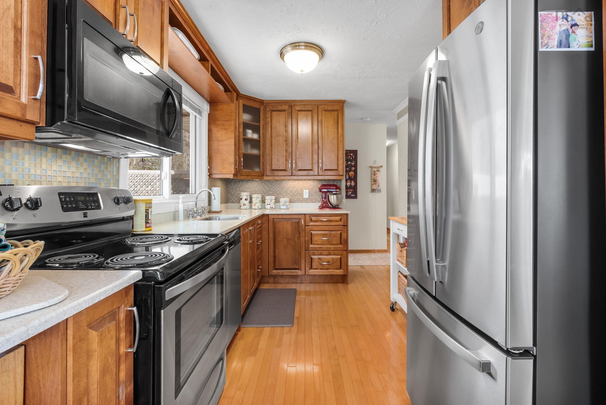 $459,900.00: 89 Pinetree Crescent, Hammonds Plains