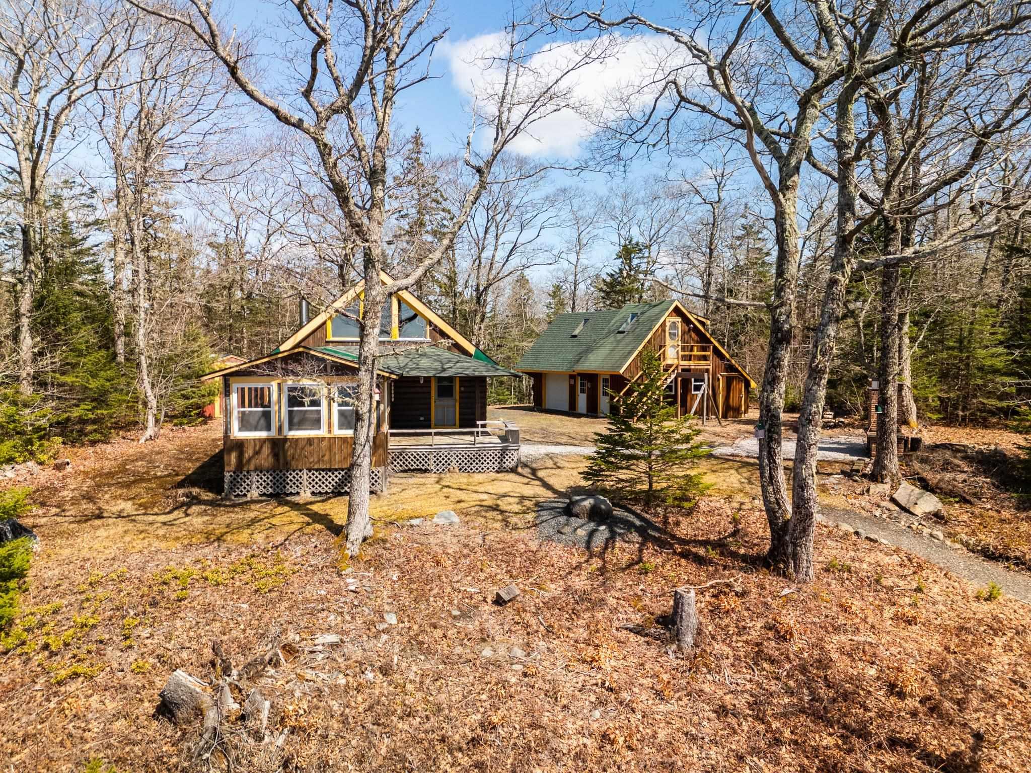 $375,000.00: 616 Lac A Pic Road, Quinan