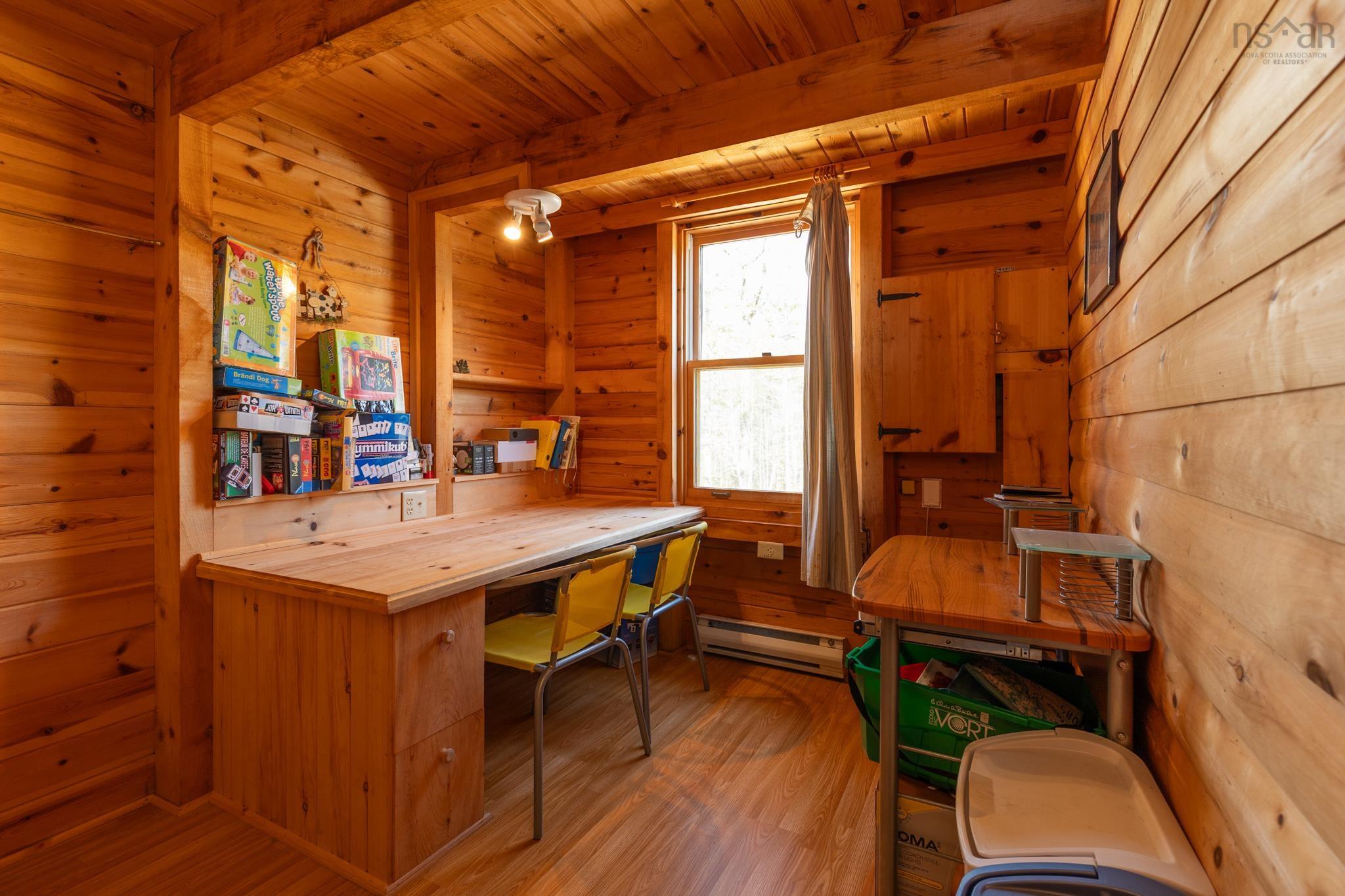 $375,000.00: 616 Lac A Pic Road, Quinan