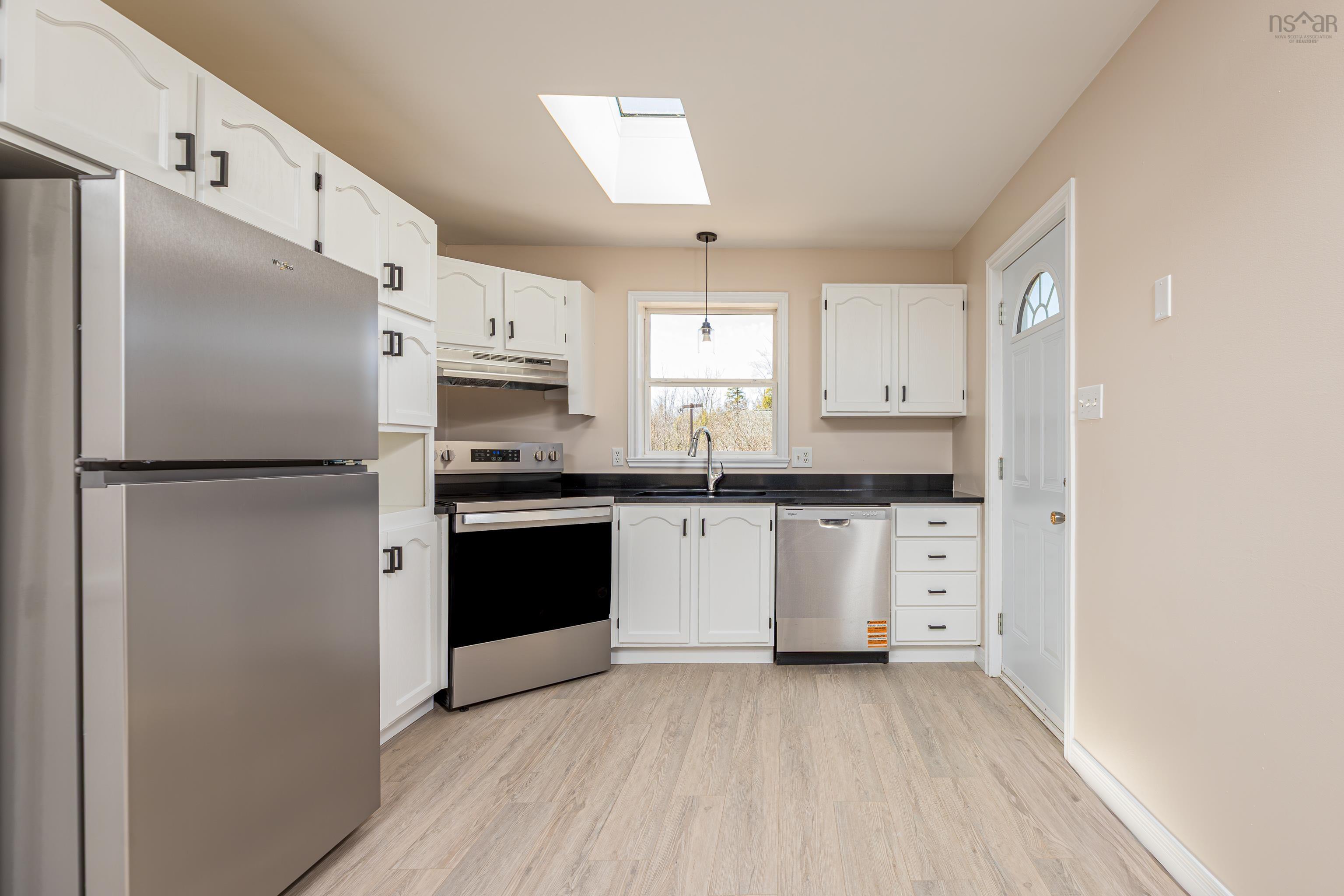 $409,900.00: 71 Hemlock Drive, Elmsdale