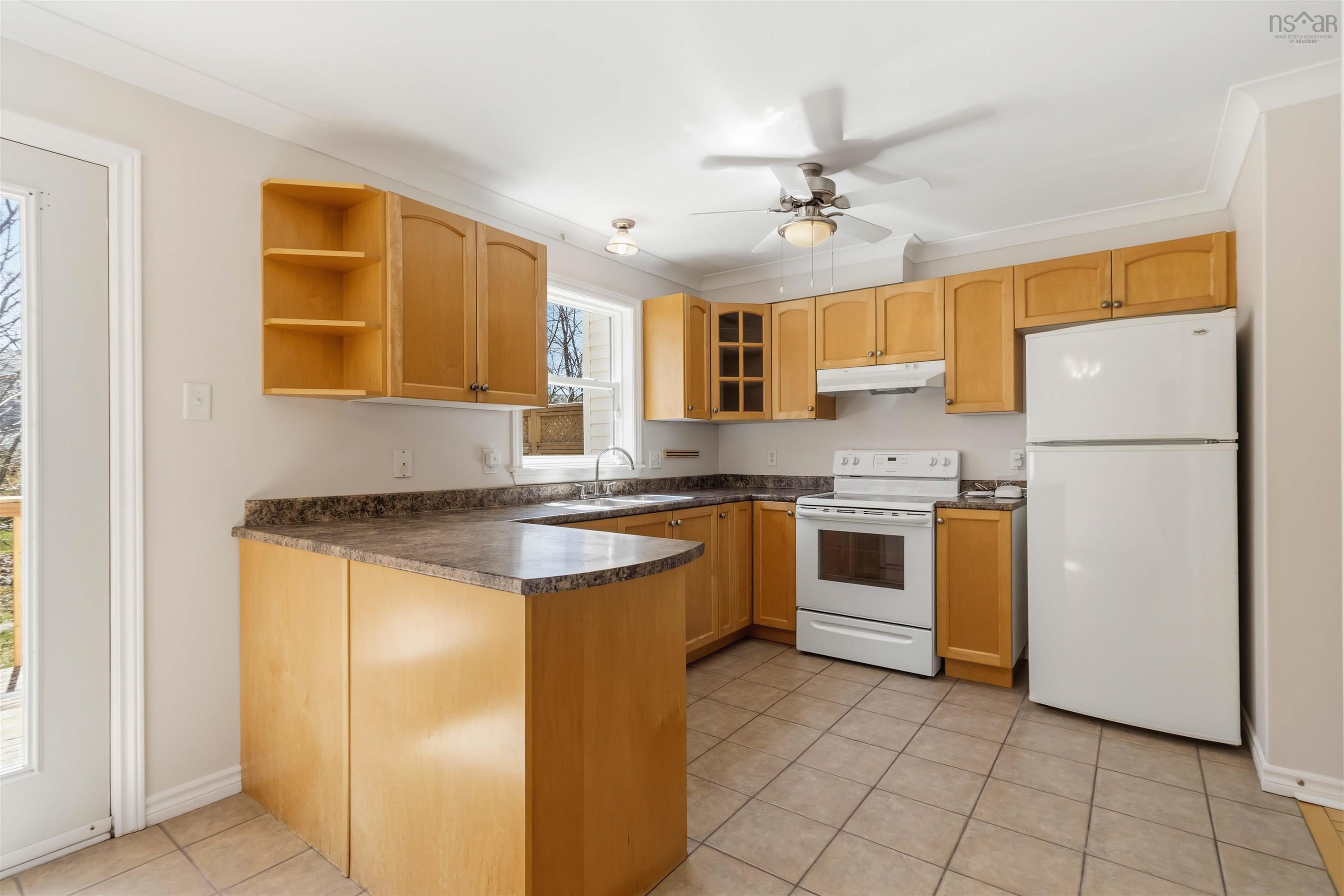 $519,900.00: 219 Green Village Lane, Dartmouth