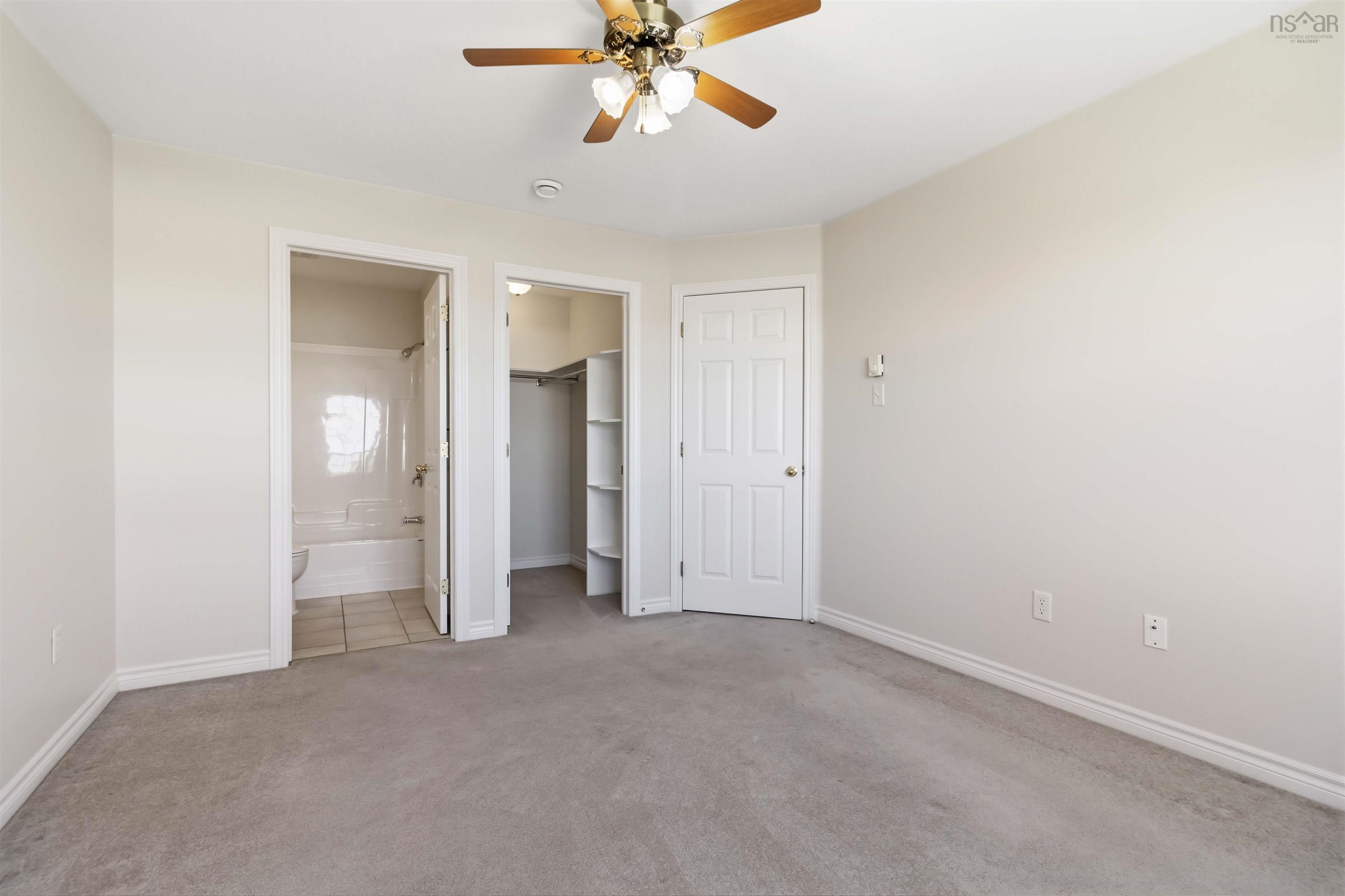 $519,900.00: 219 Green Village Lane, Dartmouth