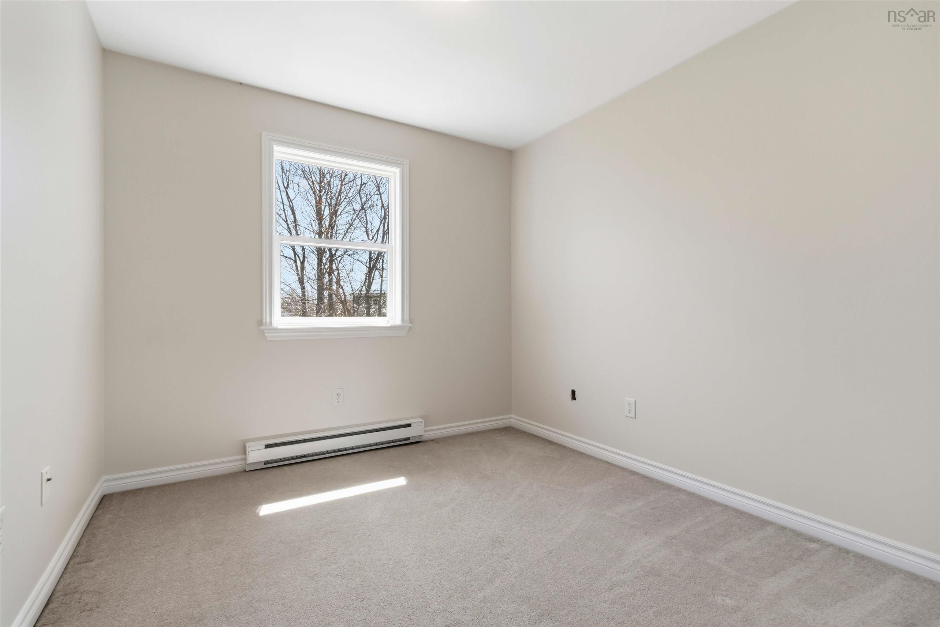 $519,900.00: 219 Green Village Lane, Dartmouth