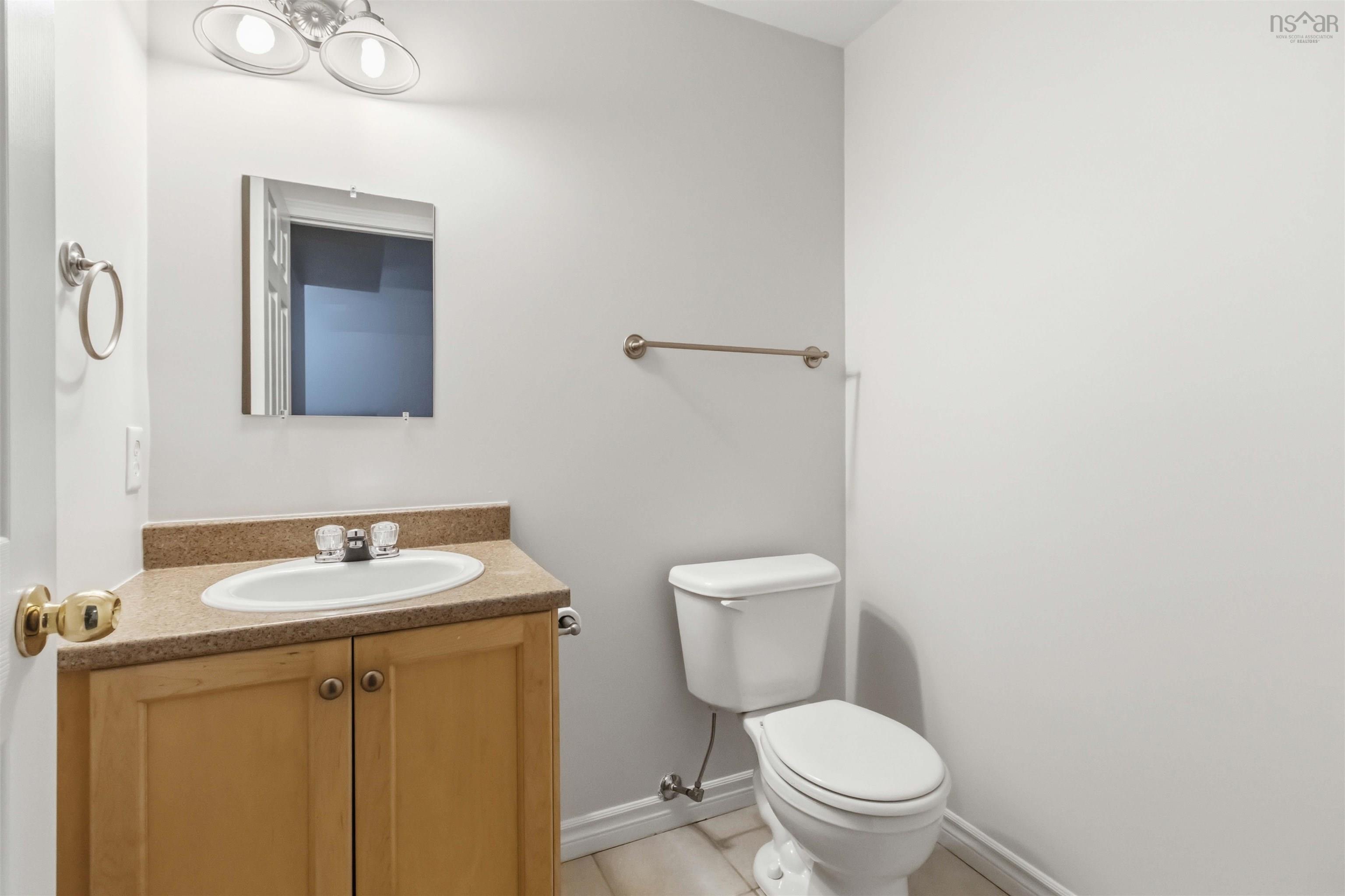 $519,900.00: 219 Green Village Lane, Dartmouth