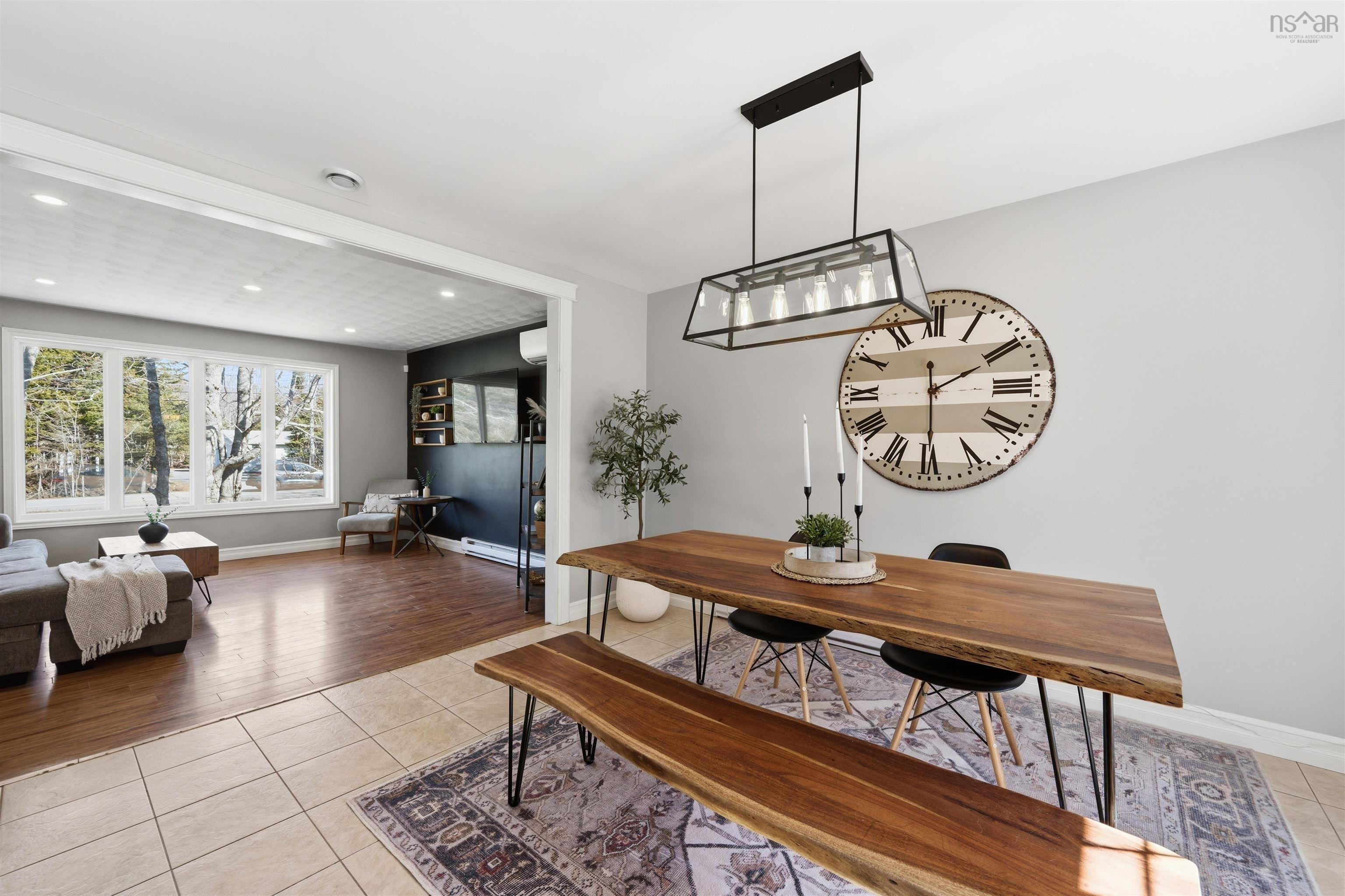 $569,900.00: 1410 Lucasville Road, Hammonds Plains