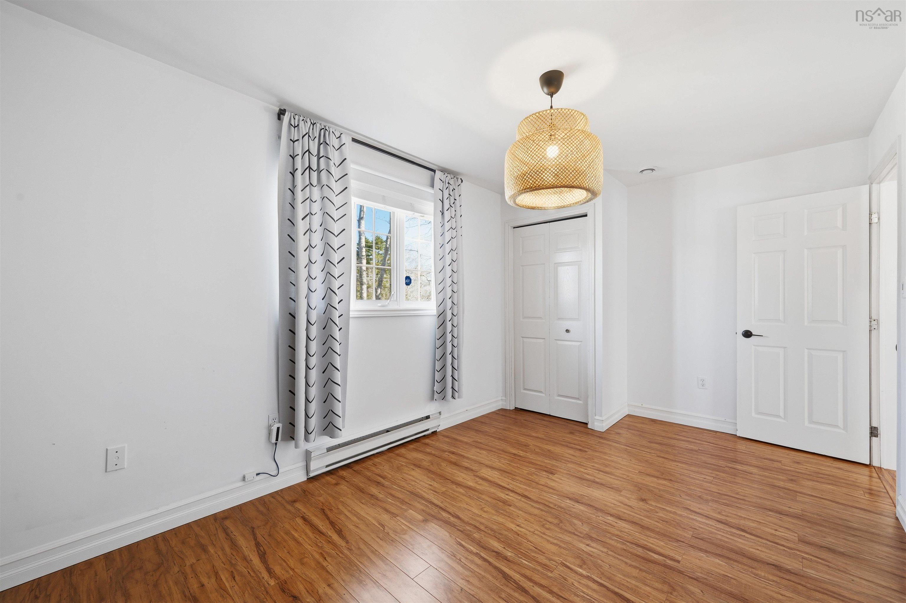 $569,900.00: 1410 Lucasville Road, Hammonds Plains