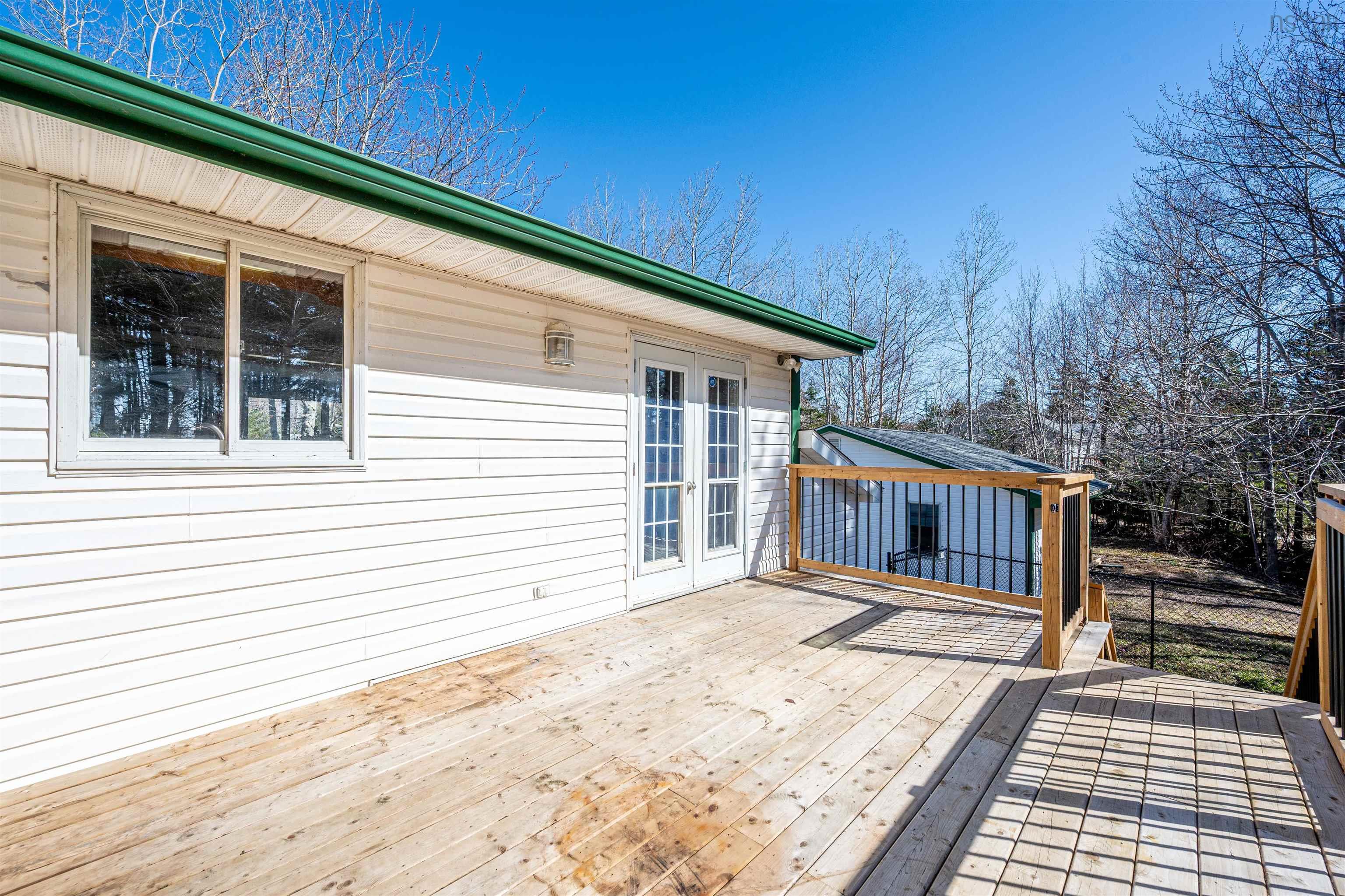 $569,900.00: 1410 Lucasville Road, Hammonds Plains