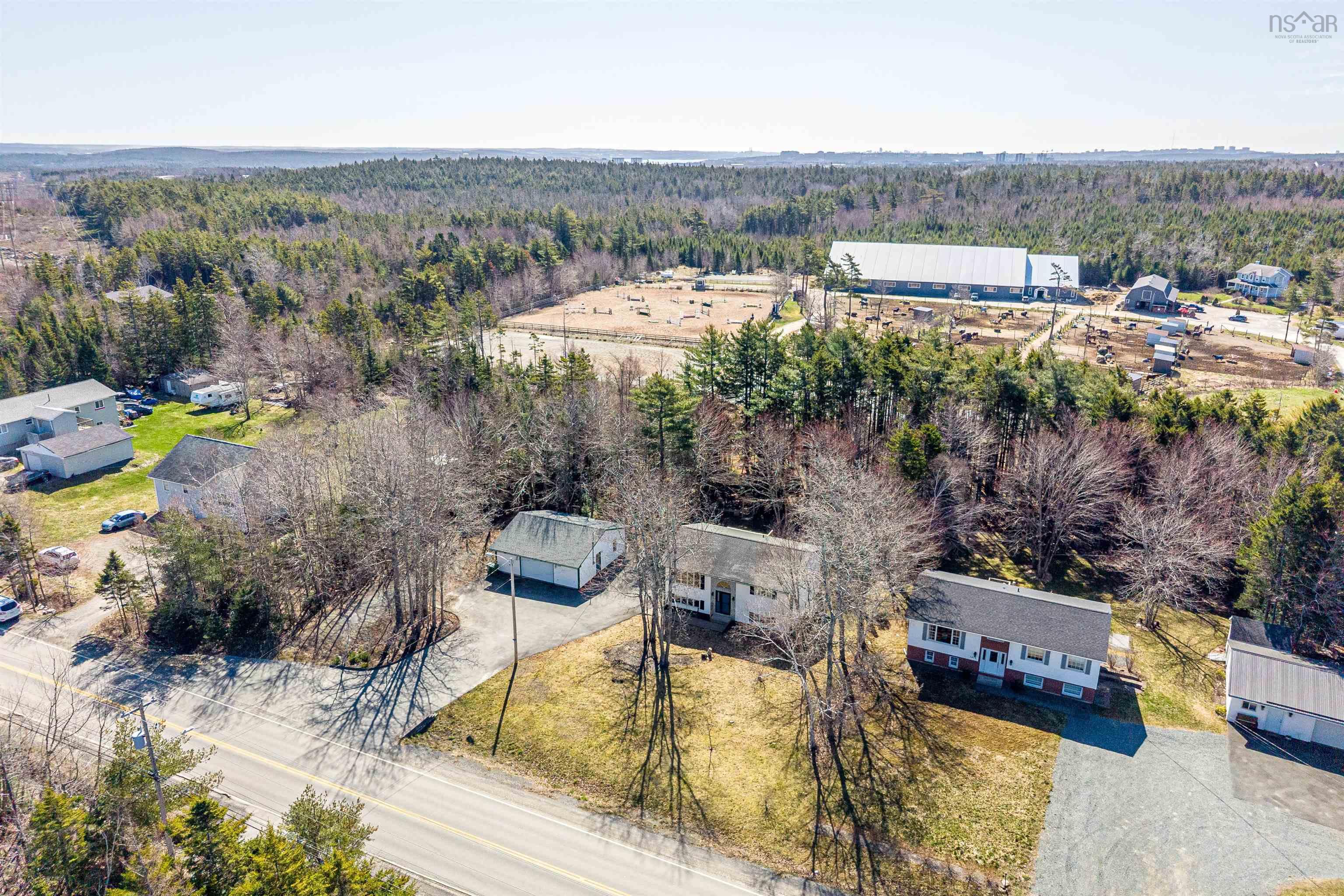 $569,900.00: 1410 Lucasville Road, Hammonds Plains