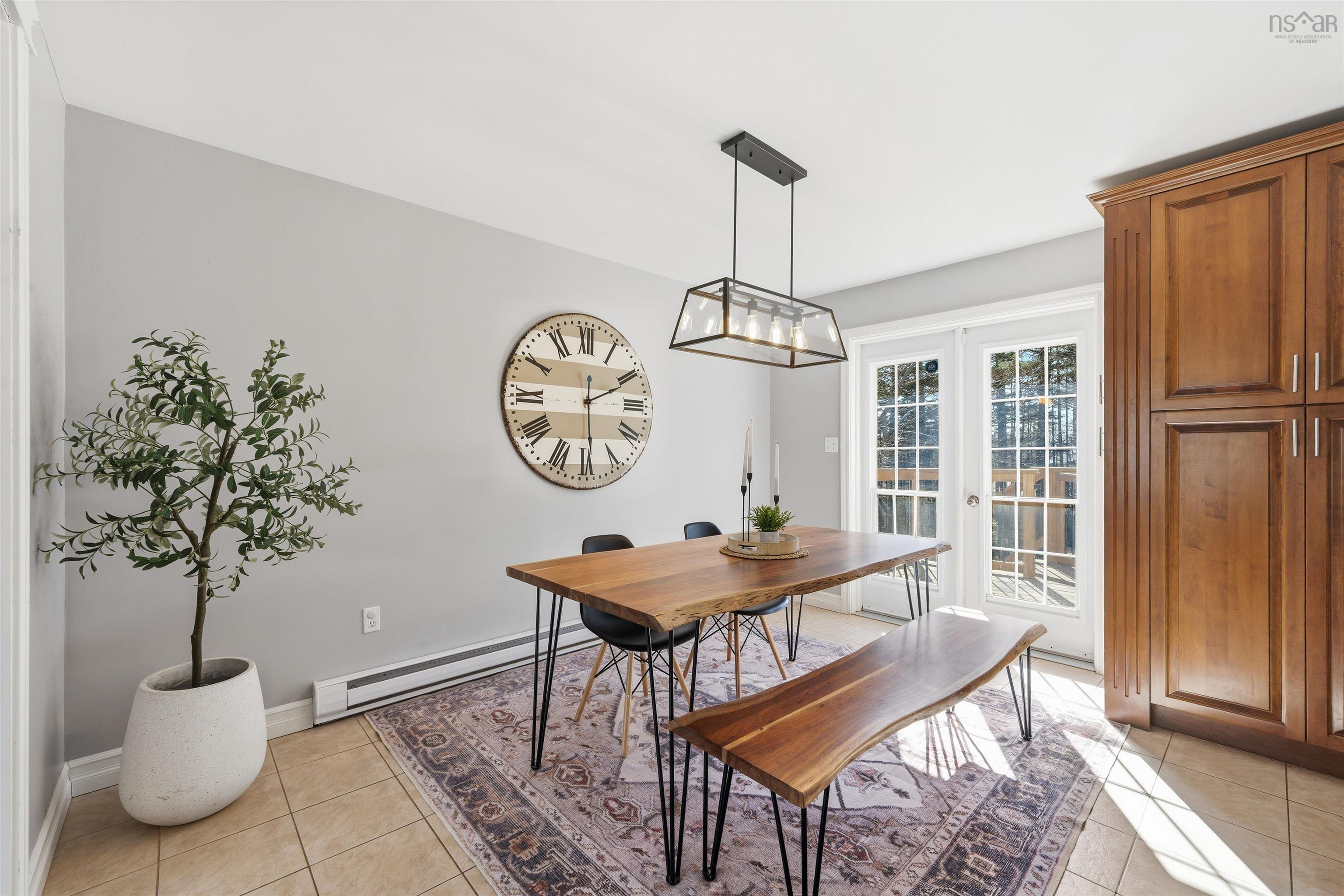 $569,900.00: 1410 Lucasville Road, Hammonds Plains