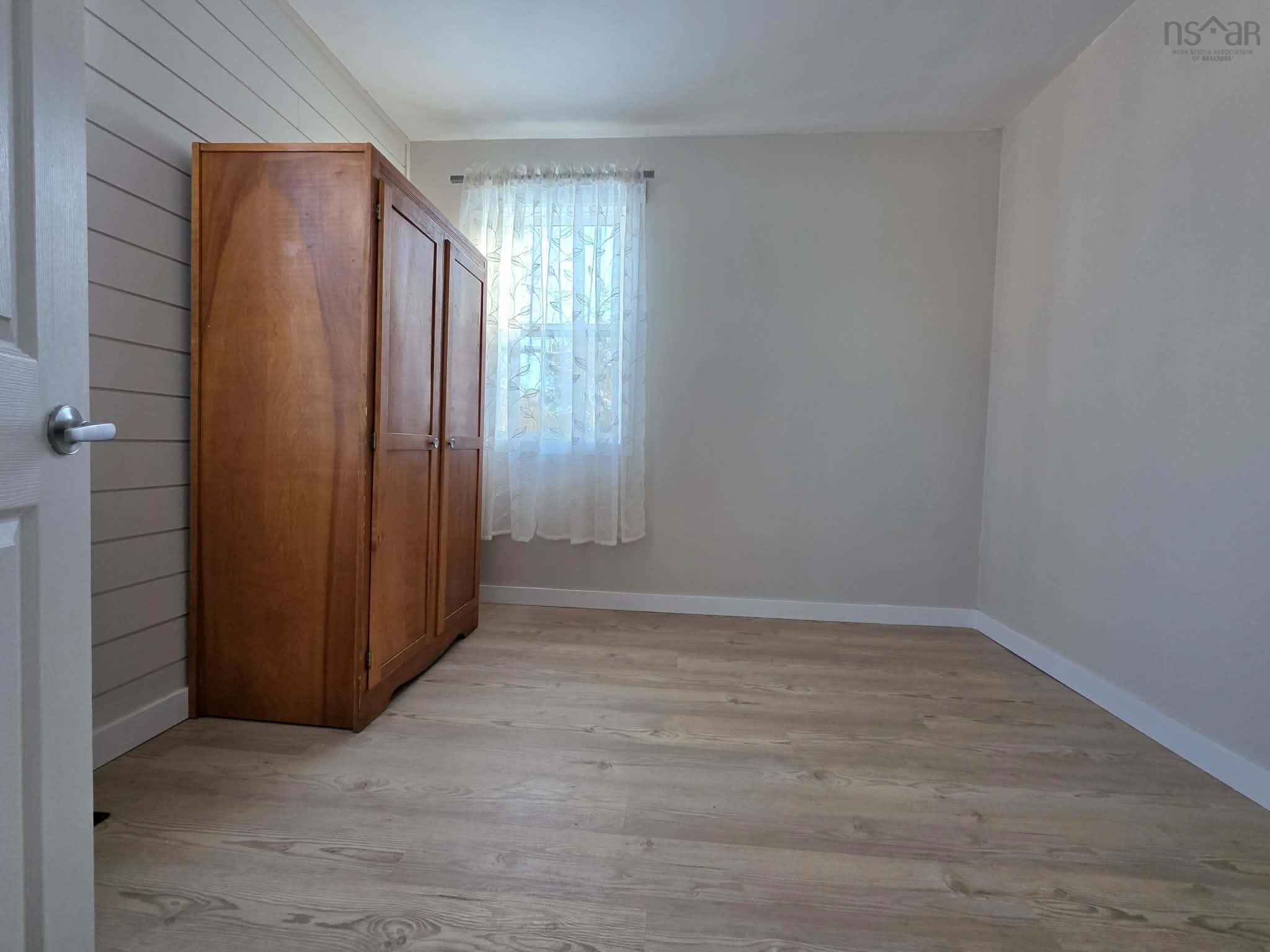 $289,000.00: 156 Greenfield Road, Murray Siding