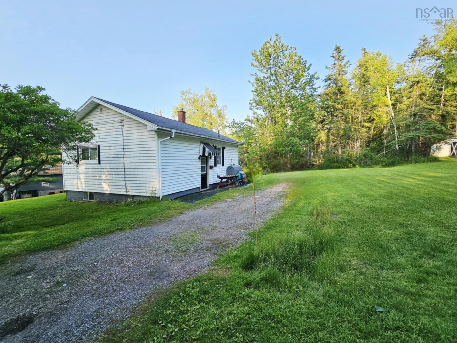 $289,000.00: 156 Greenfield Road, Murray Siding