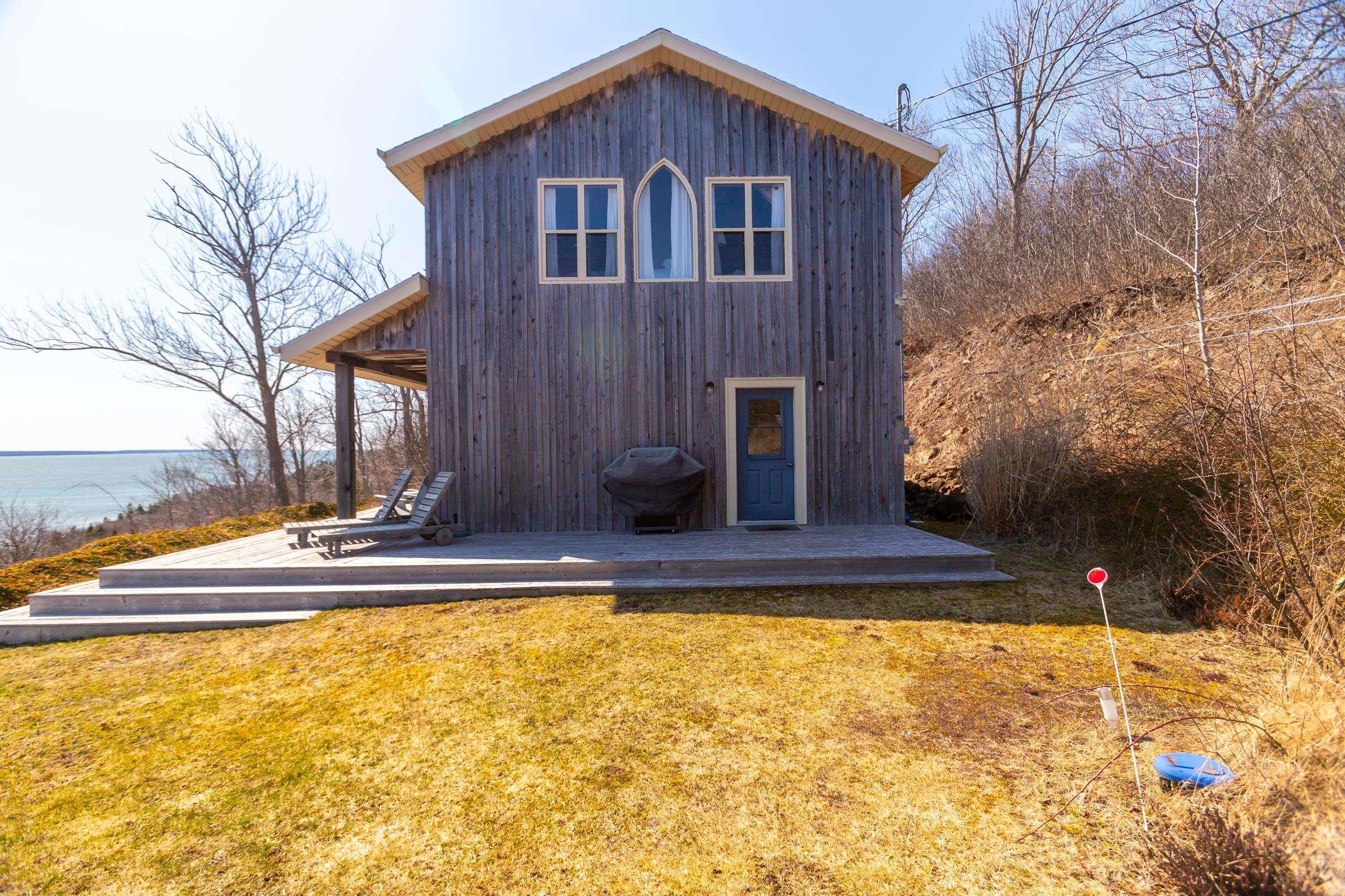 $459,900.00: 9482 Highway 217, Waterford
