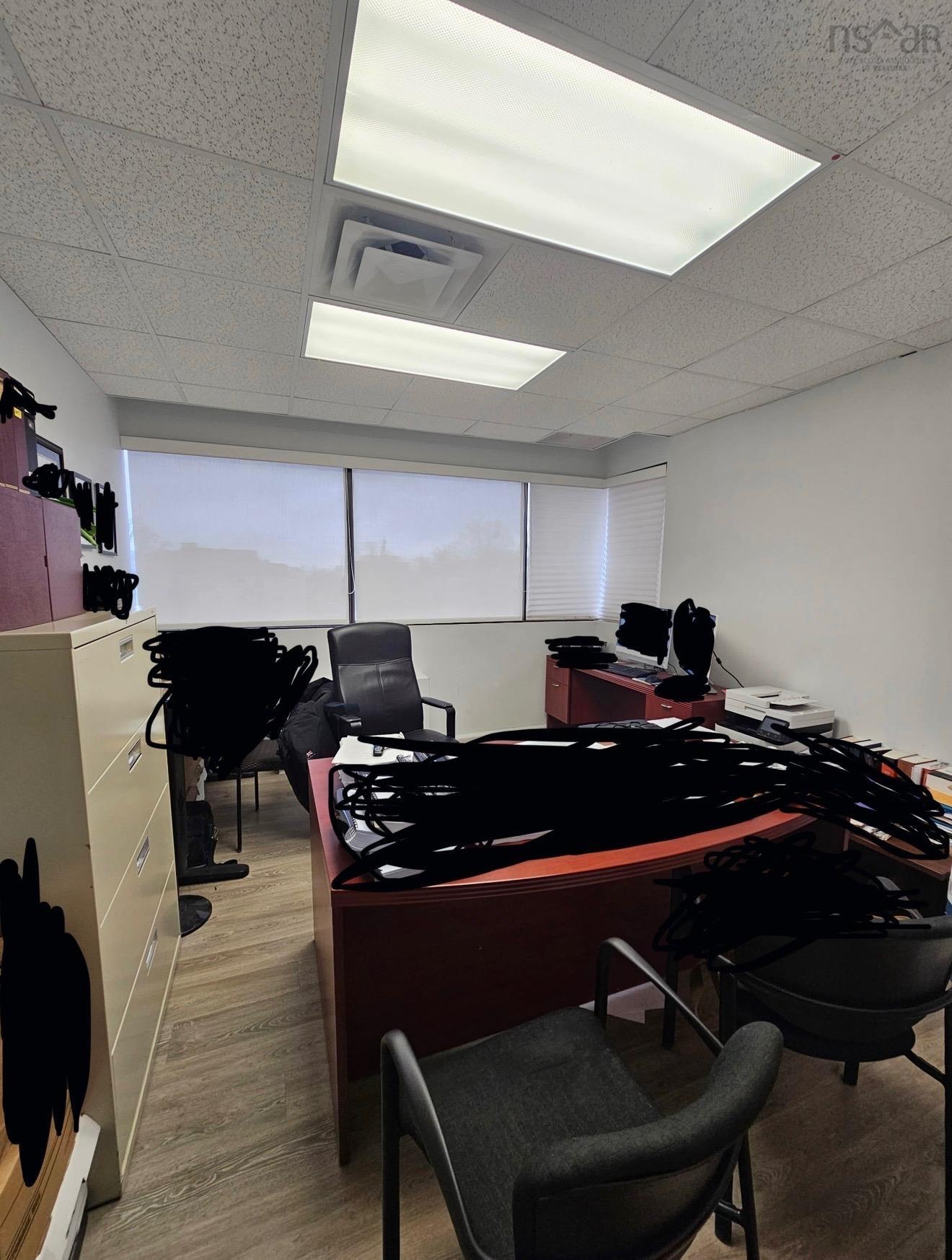 300 5991 Spring Garden Road, Halifax, NS (MLS 202608926)