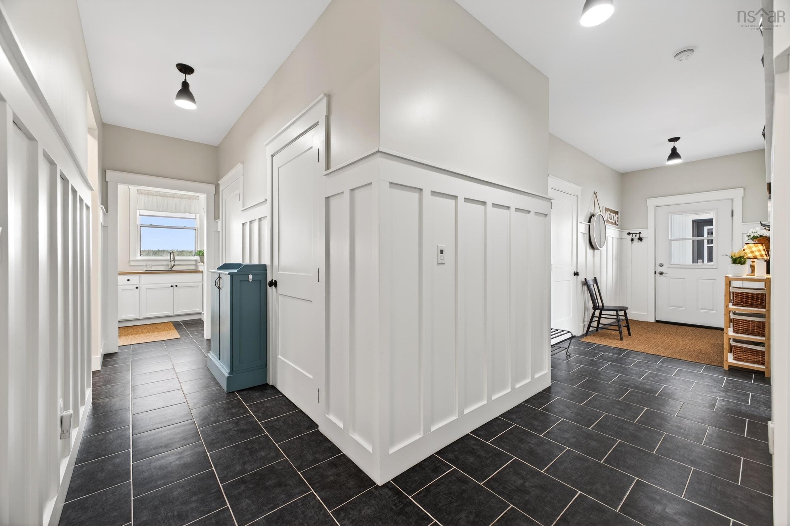 $836,999.00: 200 OLD HALIFAX Road, Pleasant Valley