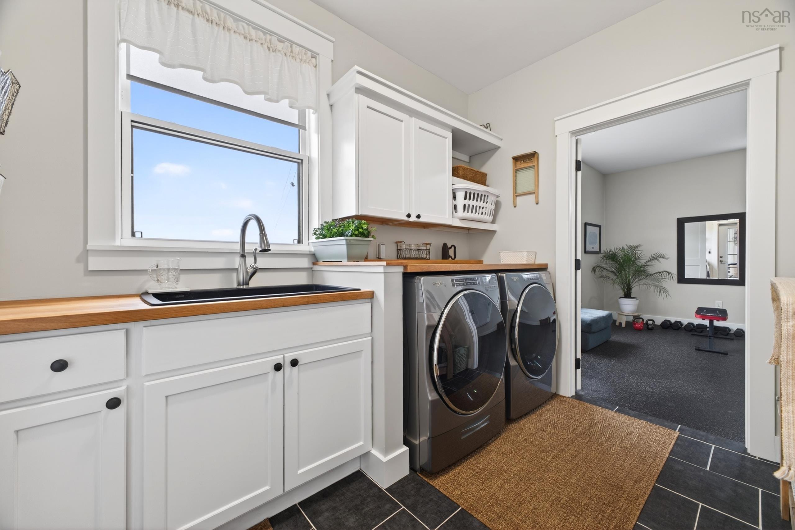 $836,999.00: 200 OLD HALIFAX Road, Pleasant Valley