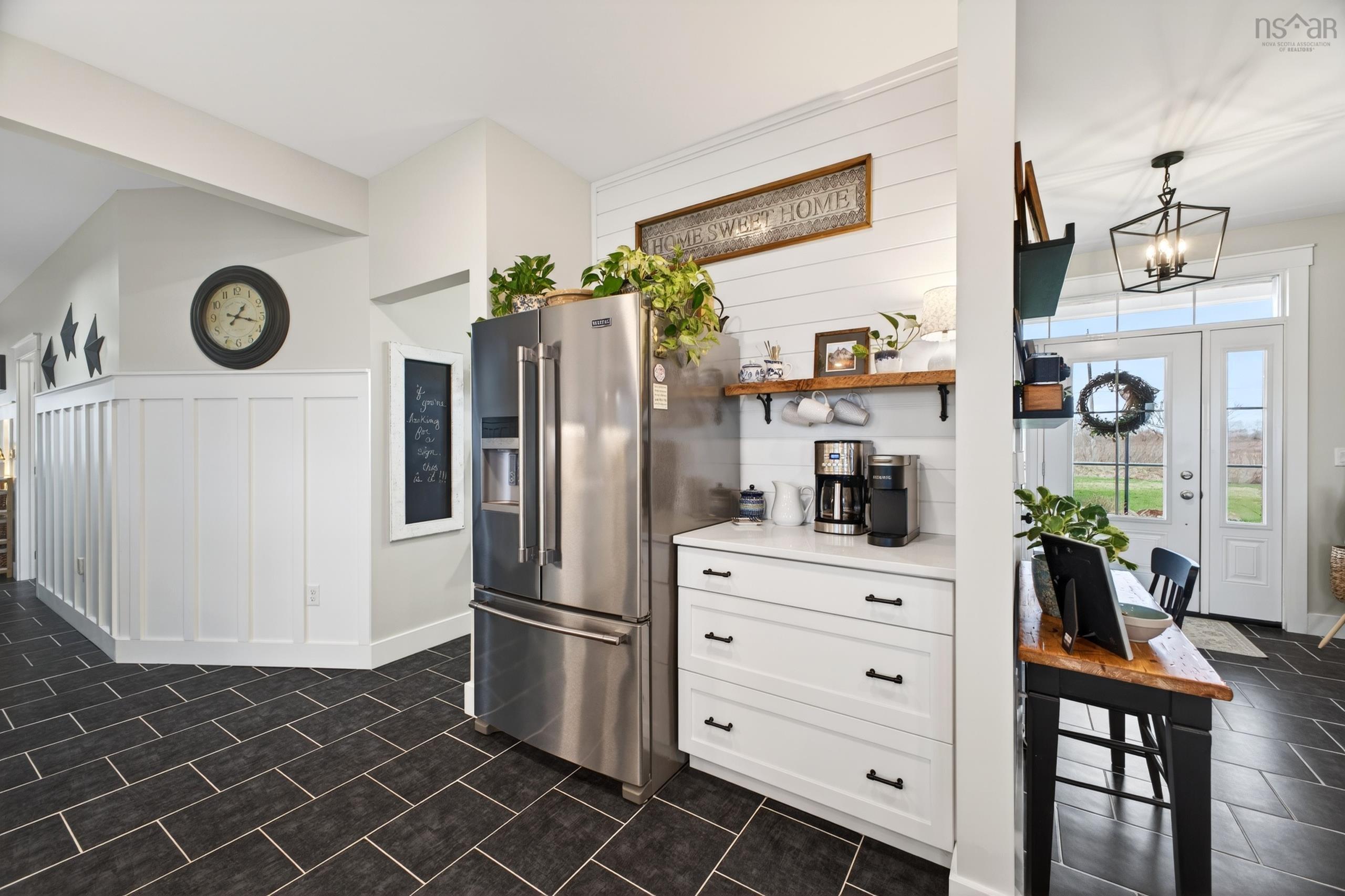 $836,999.00: 200 OLD HALIFAX Road, Pleasant Valley