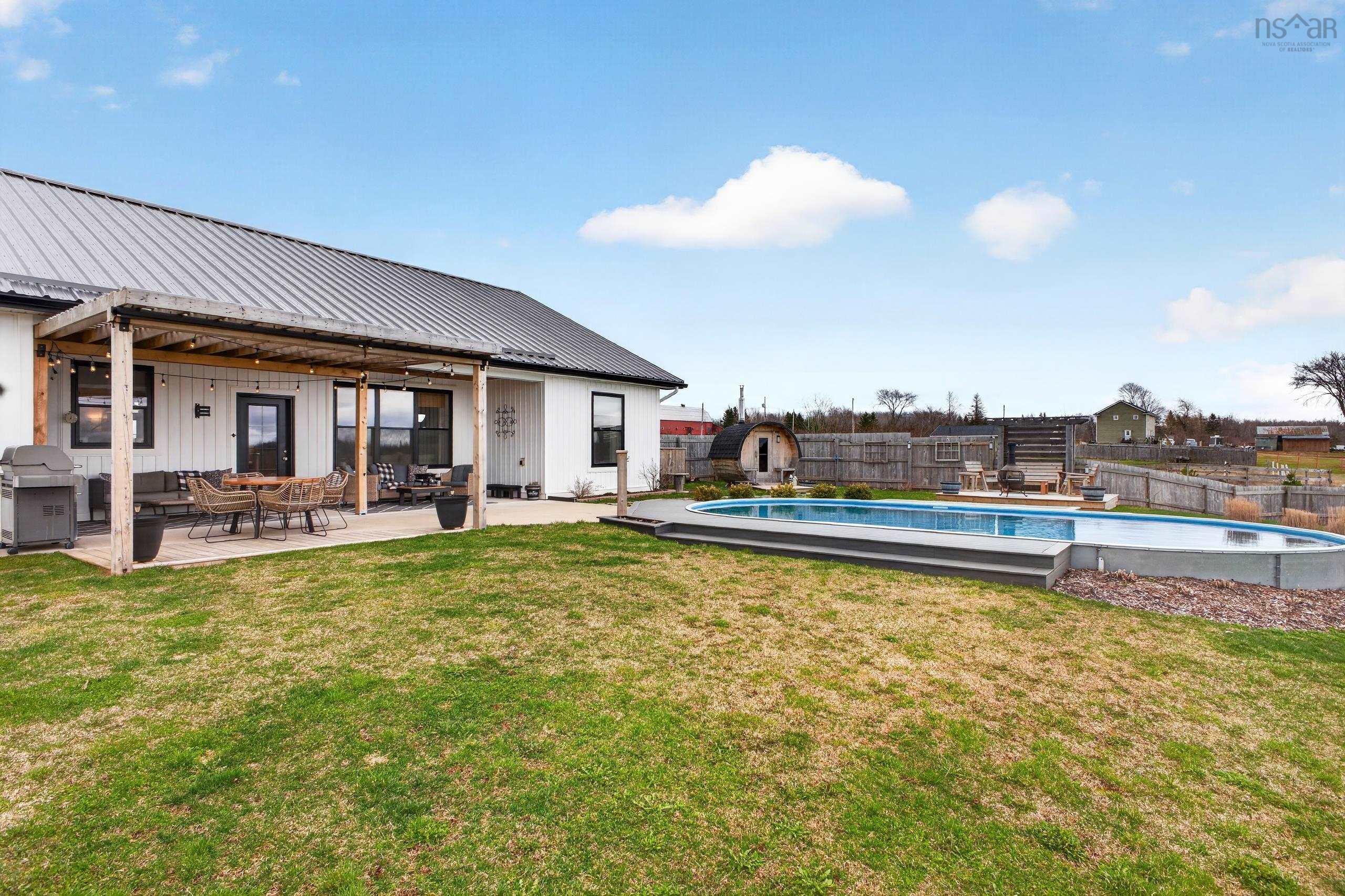 $836,999.00: 200 OLD HALIFAX Road, Pleasant Valley