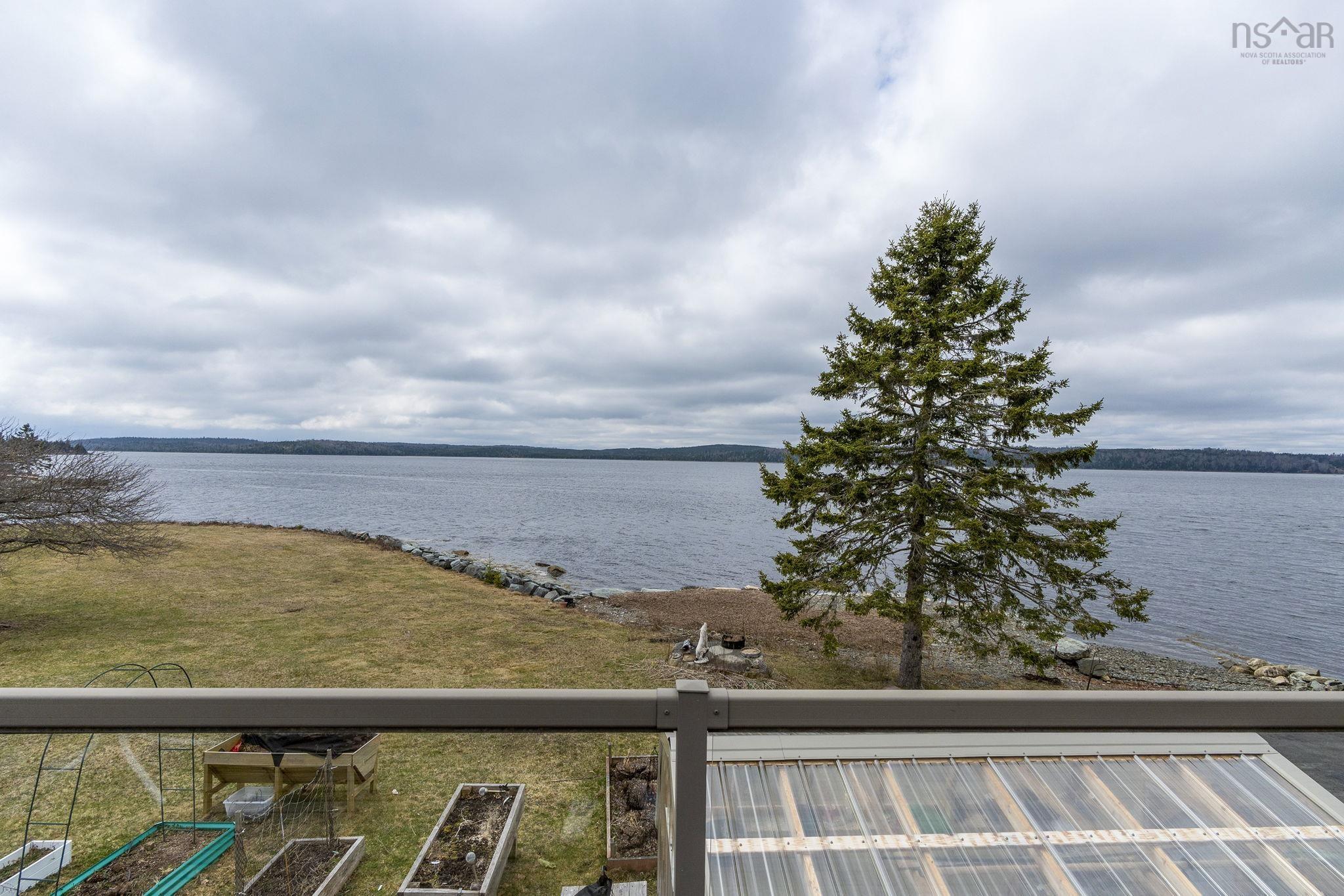 $849,900.00: 228 Ostrea Lake Road, Ostrea Lake