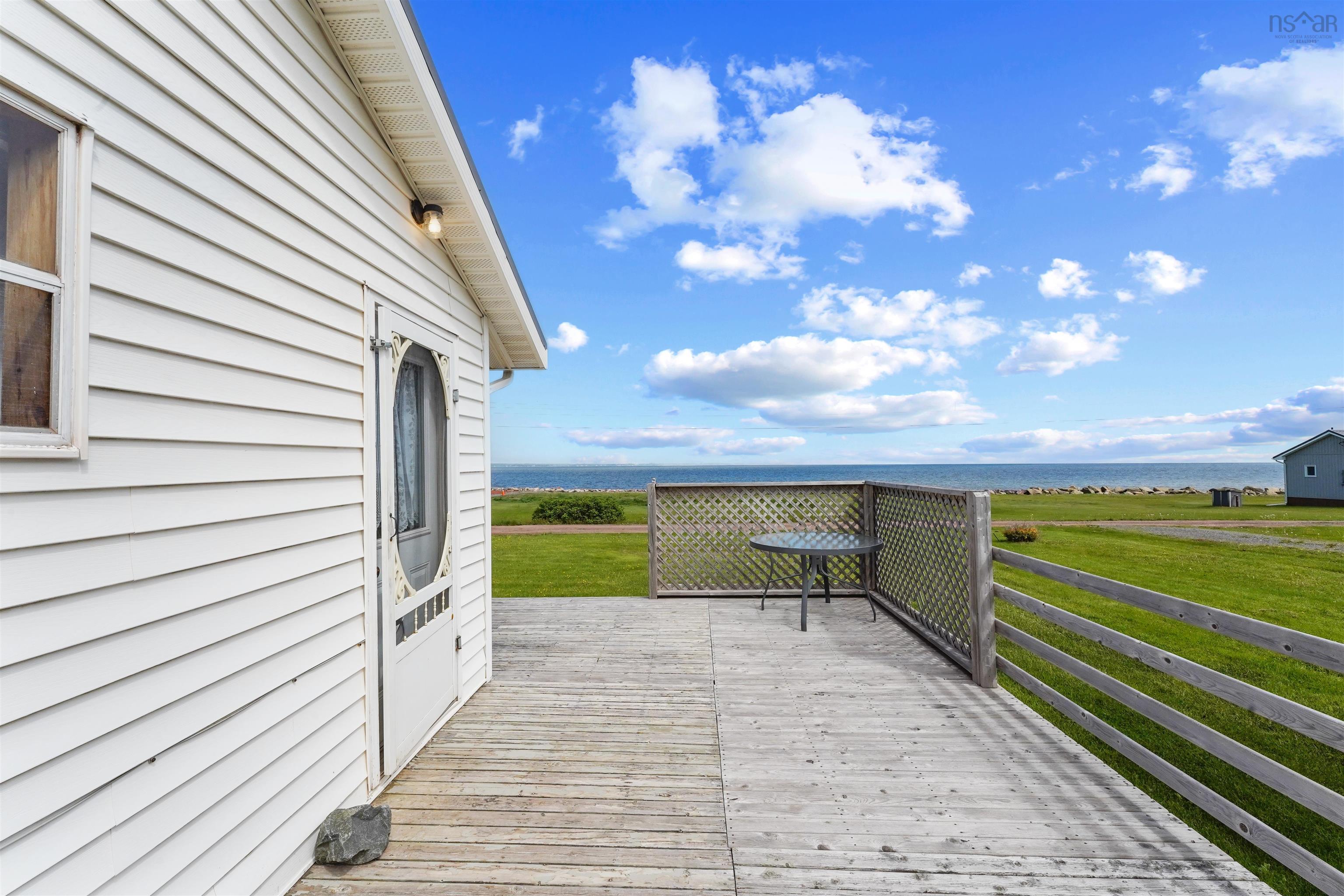 $389,900.00: 111 Dawson Beach Road, Brule Shore