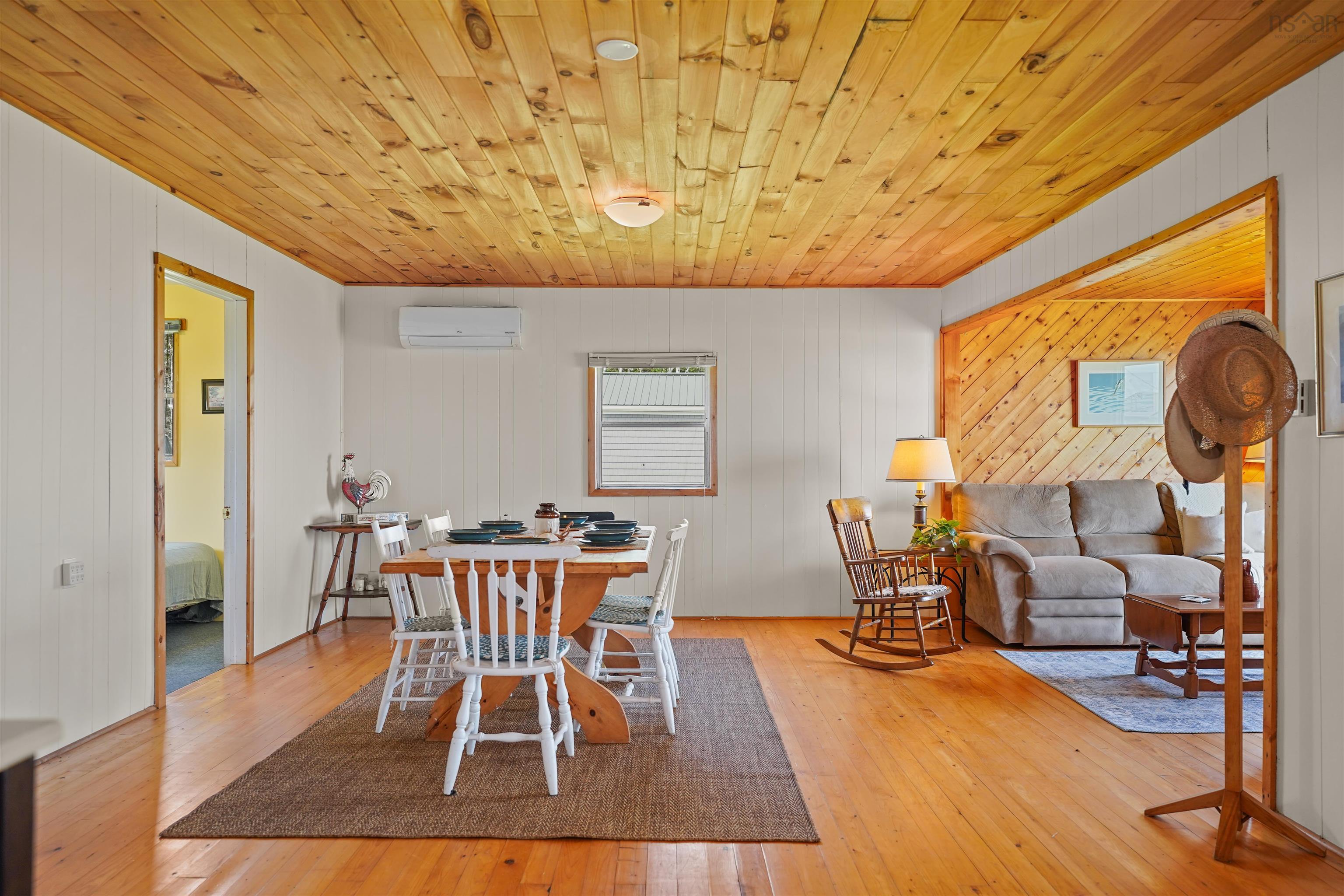 $389,900.00: 111 Dawson Beach Road, Brule Shore