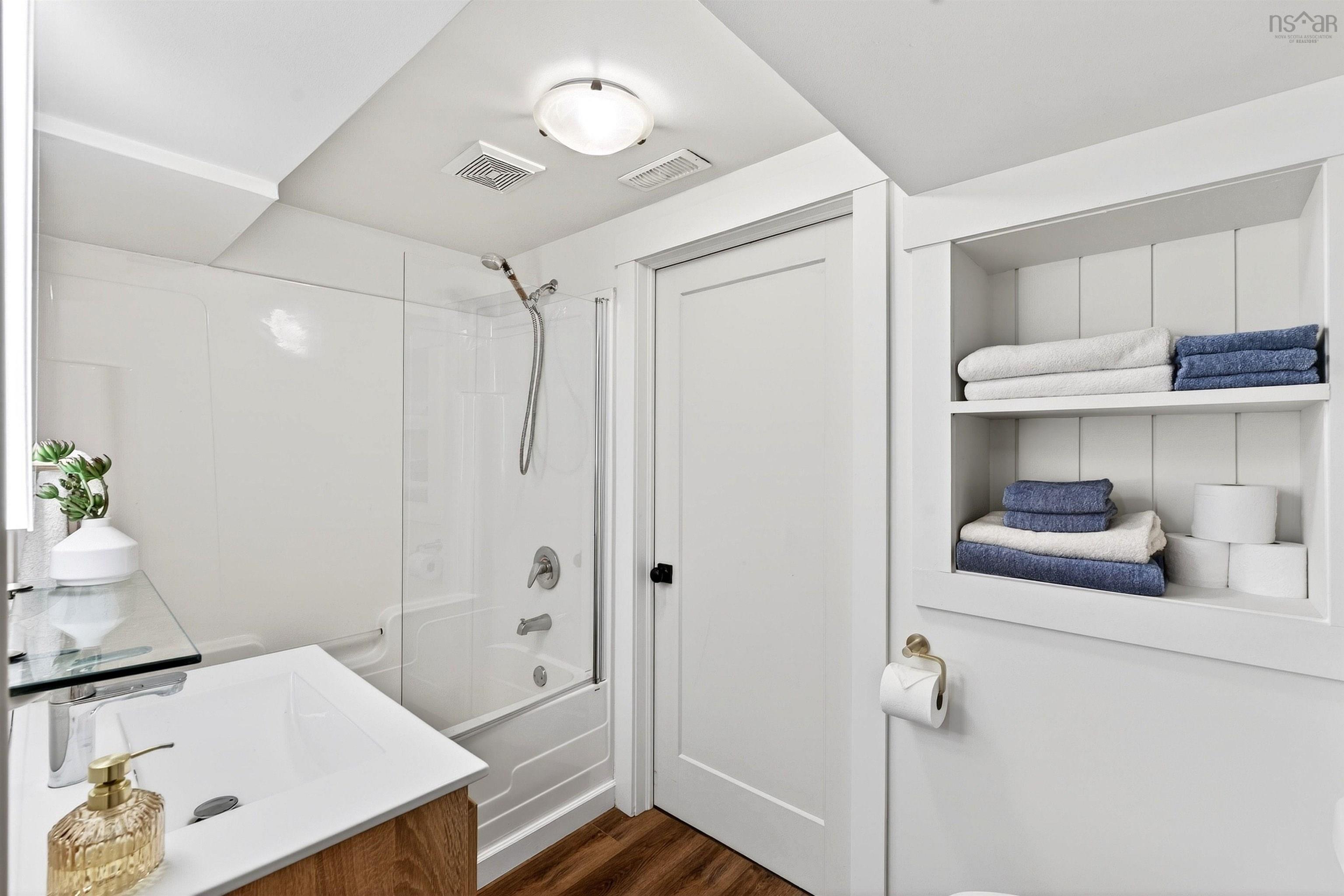 $789,900.00: 1744 Crowell Road, East Lawrencetown