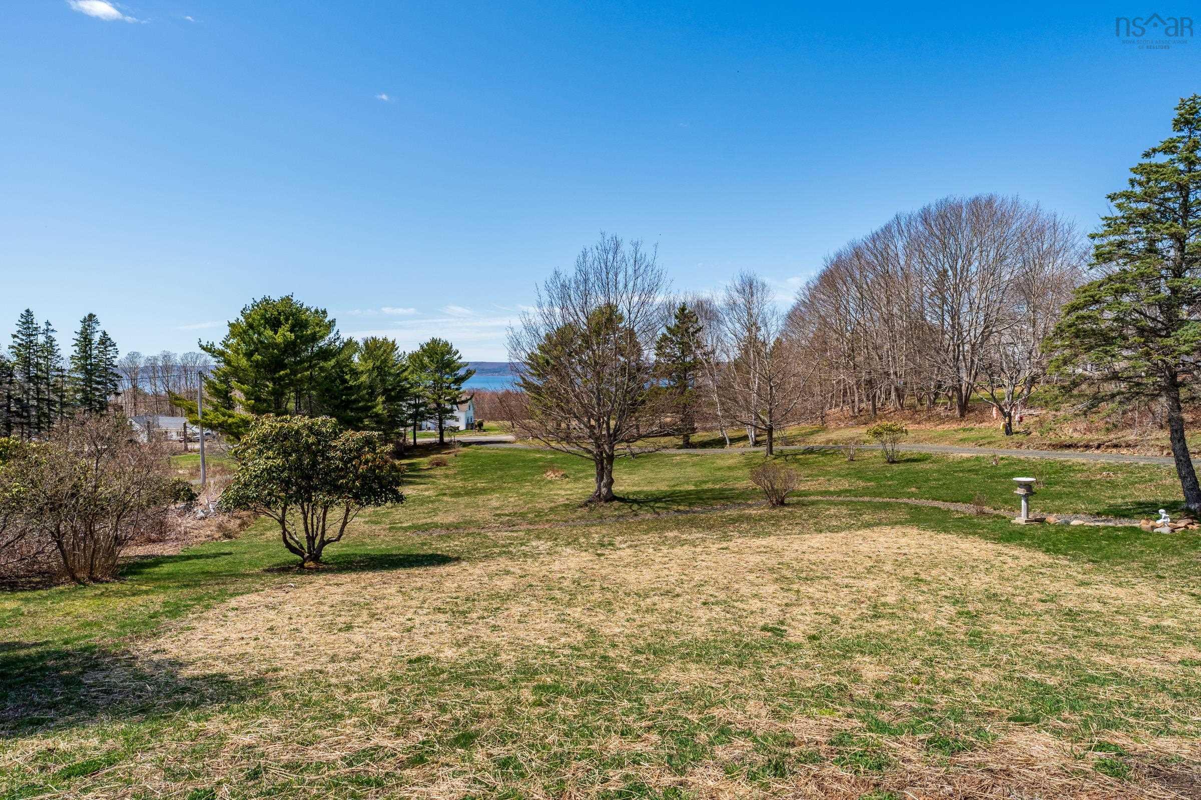 $420,000.00: 84 Old Post Road, Clementsport