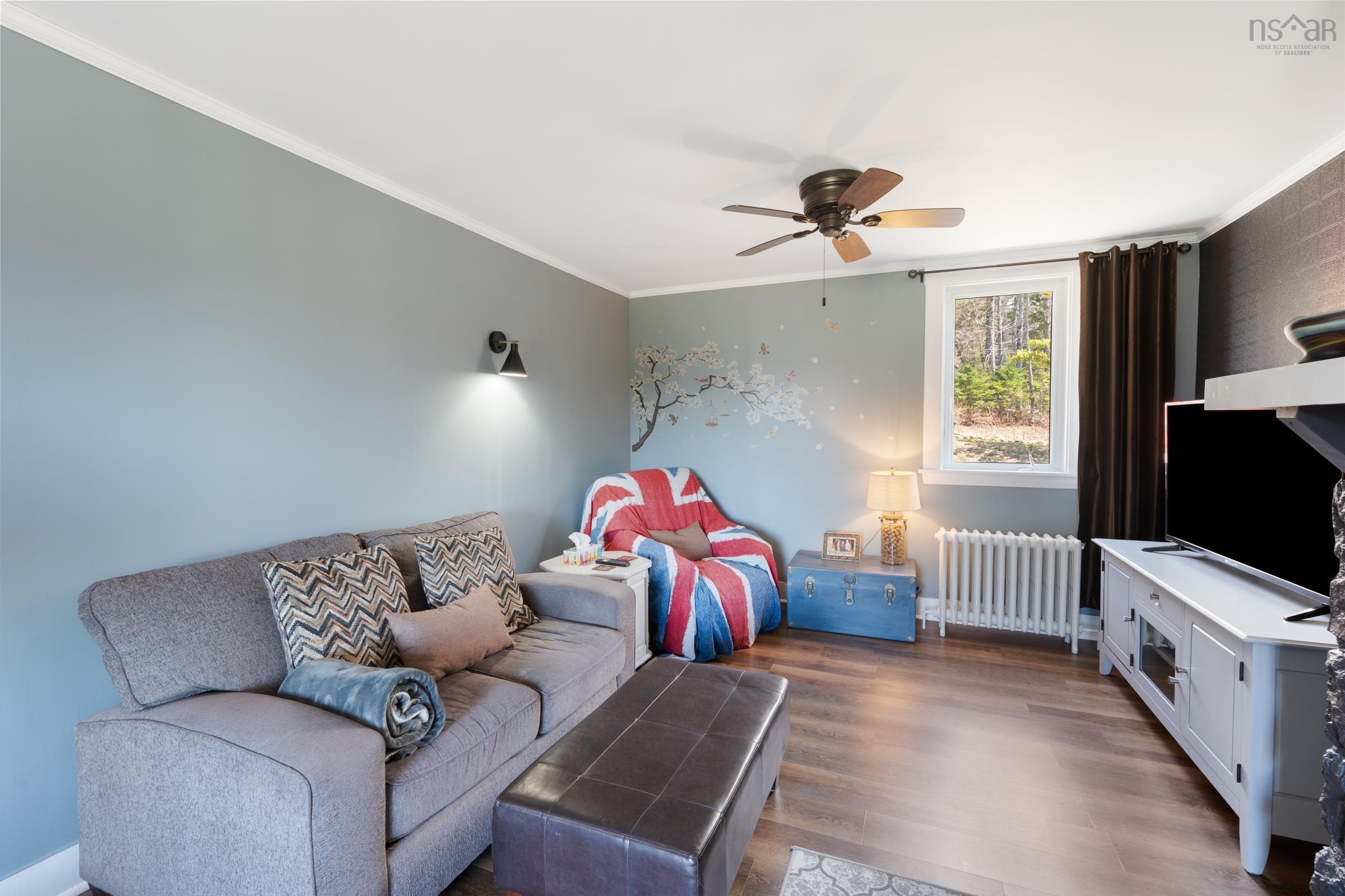 $420,000.00: 84 Old Post Road, Clementsport