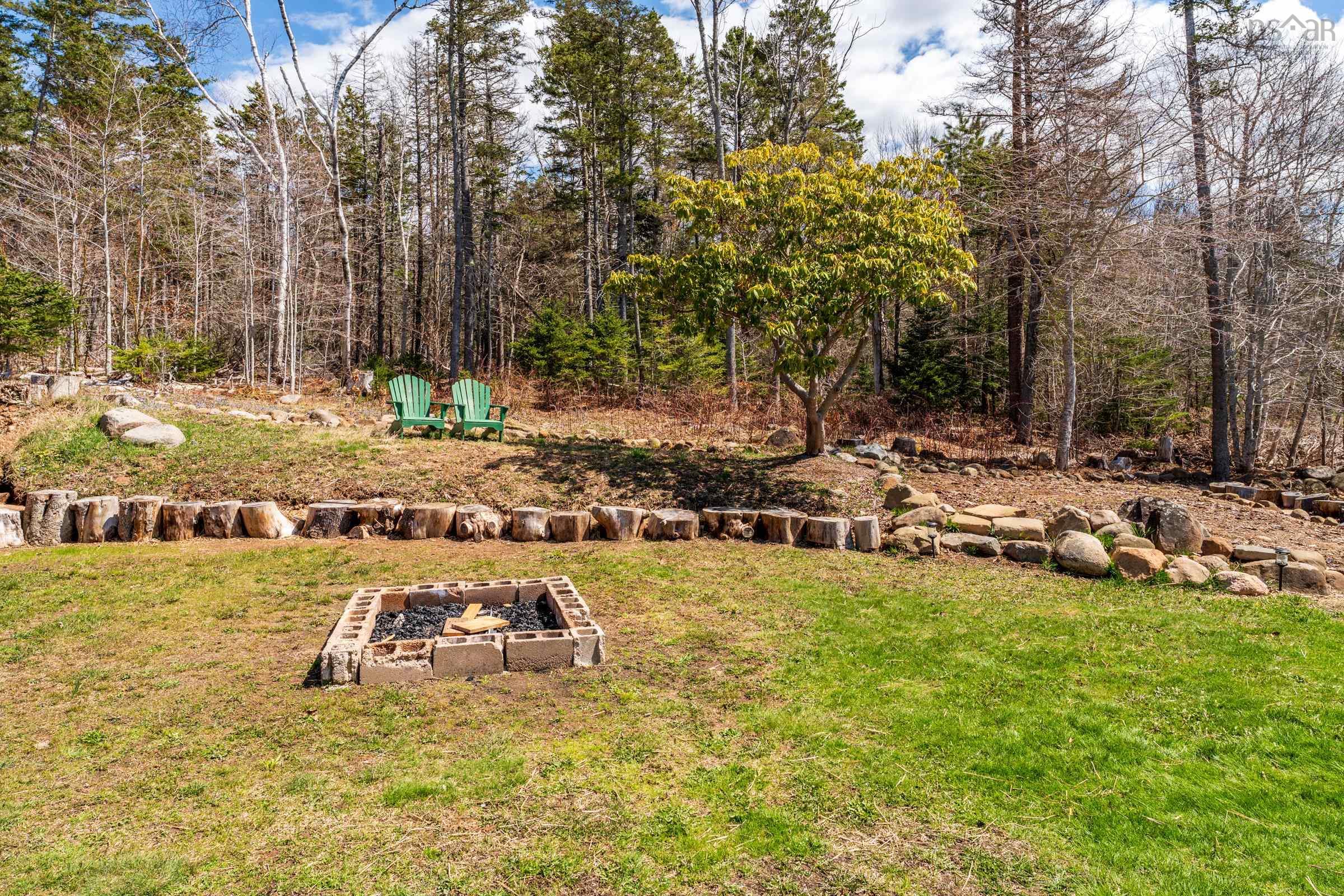 $420,000.00: 84 Old Post Road, Clementsport