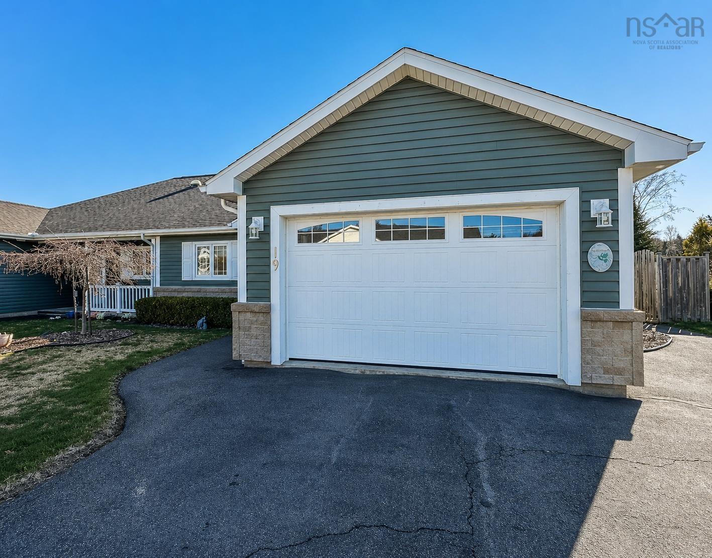 $495,000.00: 19 Beckwith Drive, Berwick