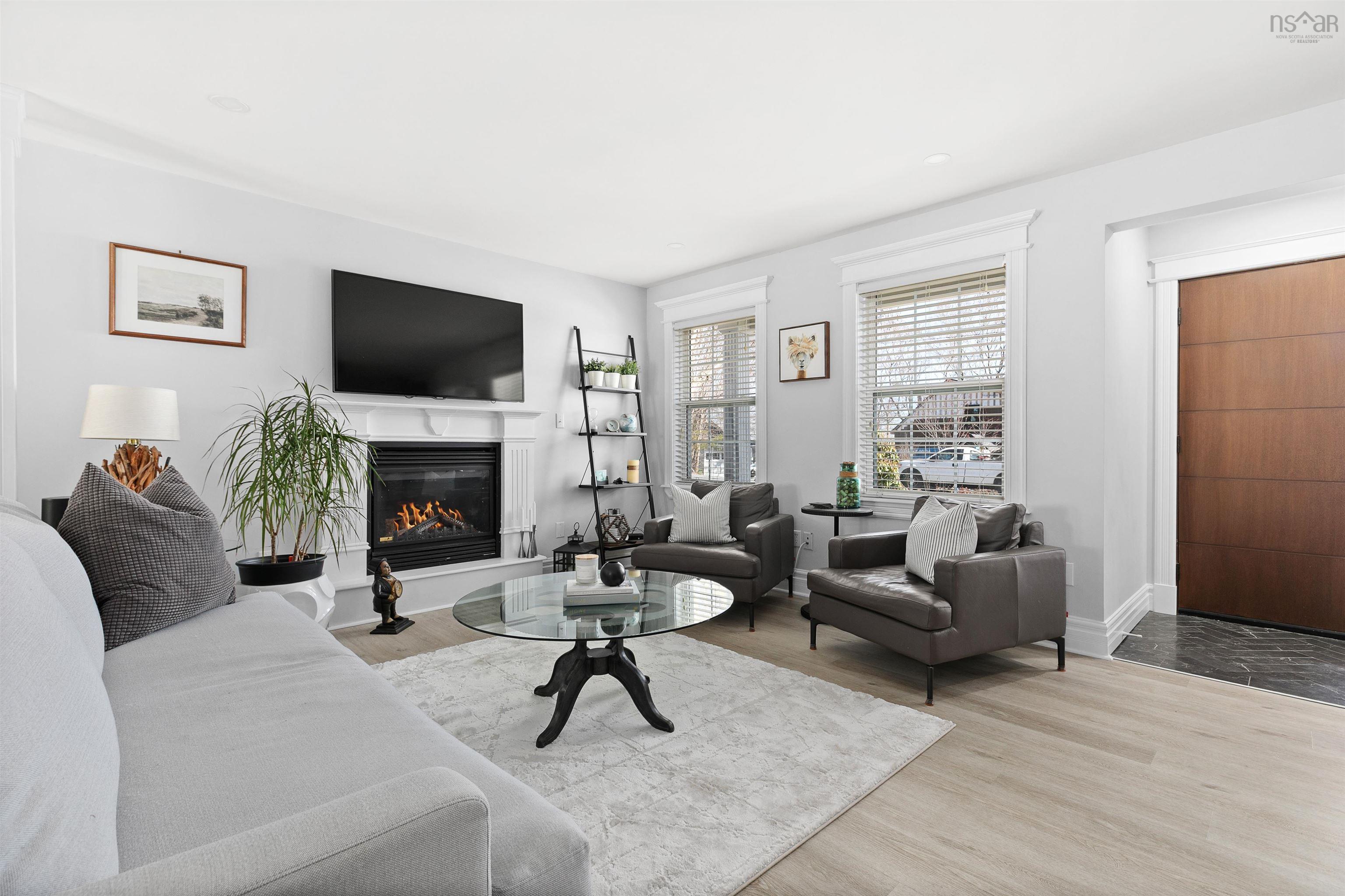 $785,000.00: 42 Margaret Road, Halifax