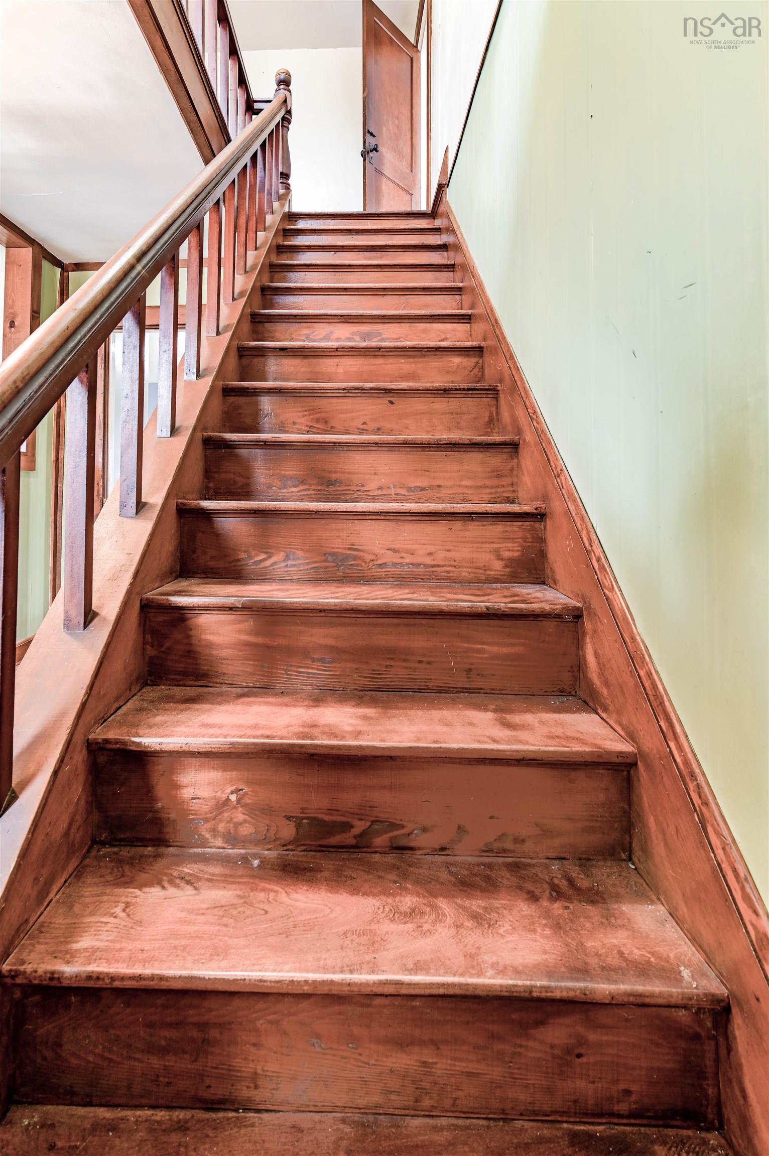 $349,900.00: 1639 Highway 1, Auburn