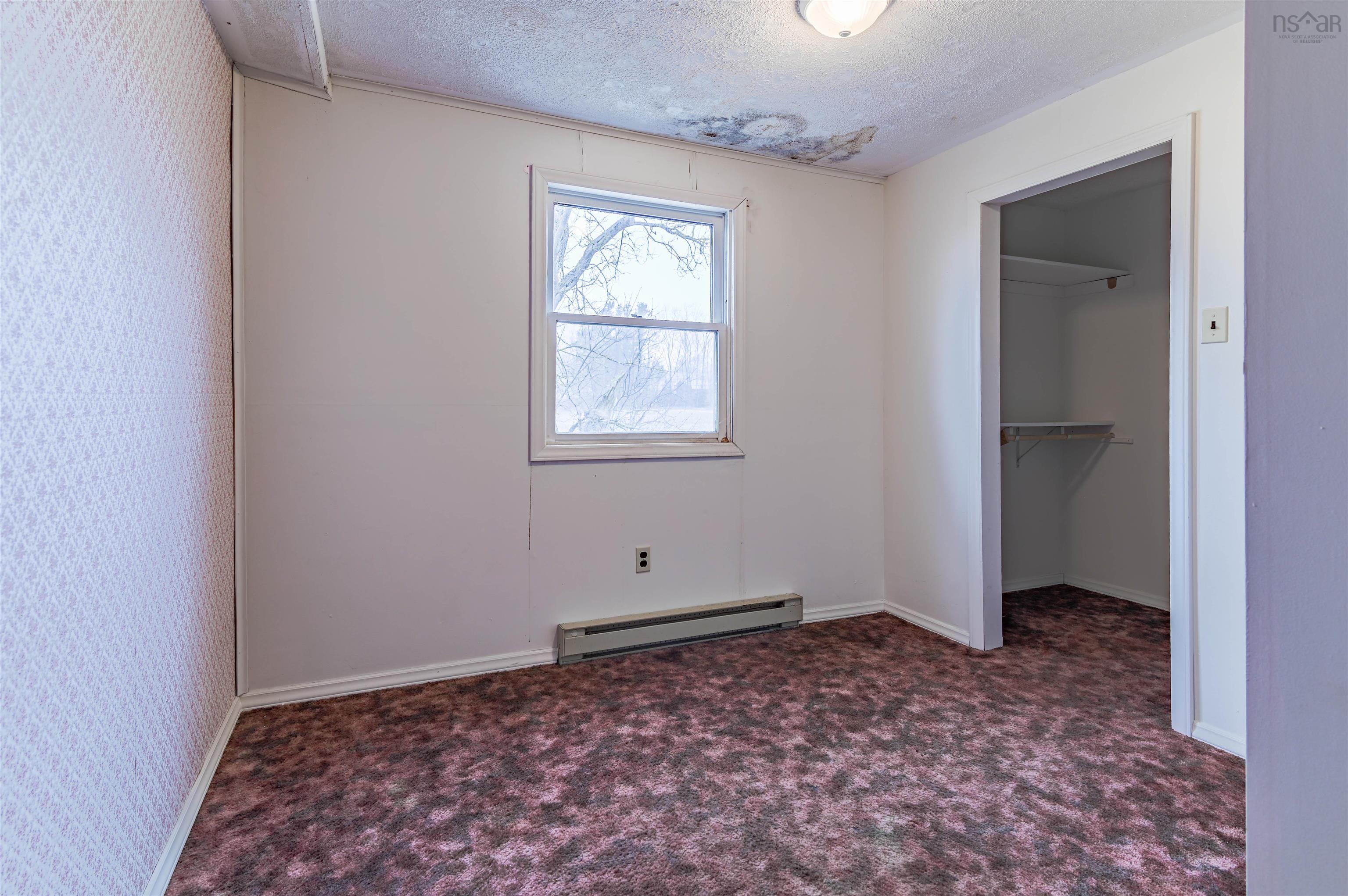 $349,900.00: 1639 Highway 1, Auburn