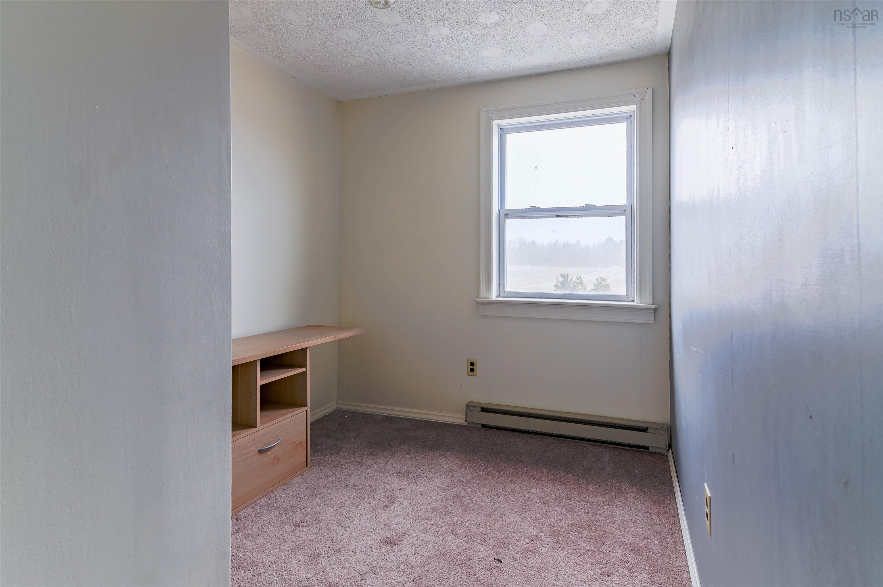 $349,900.00: 1639 Highway 1, Auburn