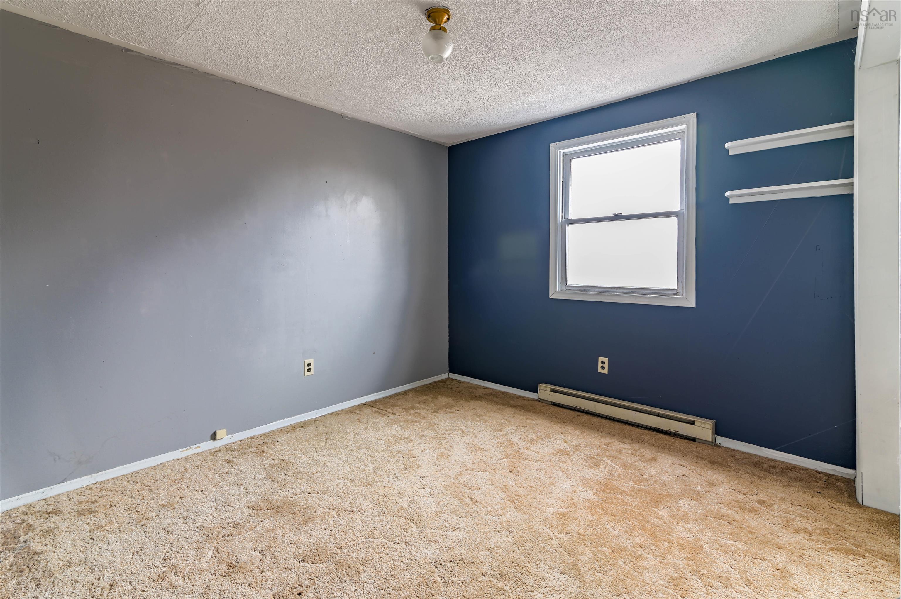 $349,900.00: 1639 Highway 1, Auburn