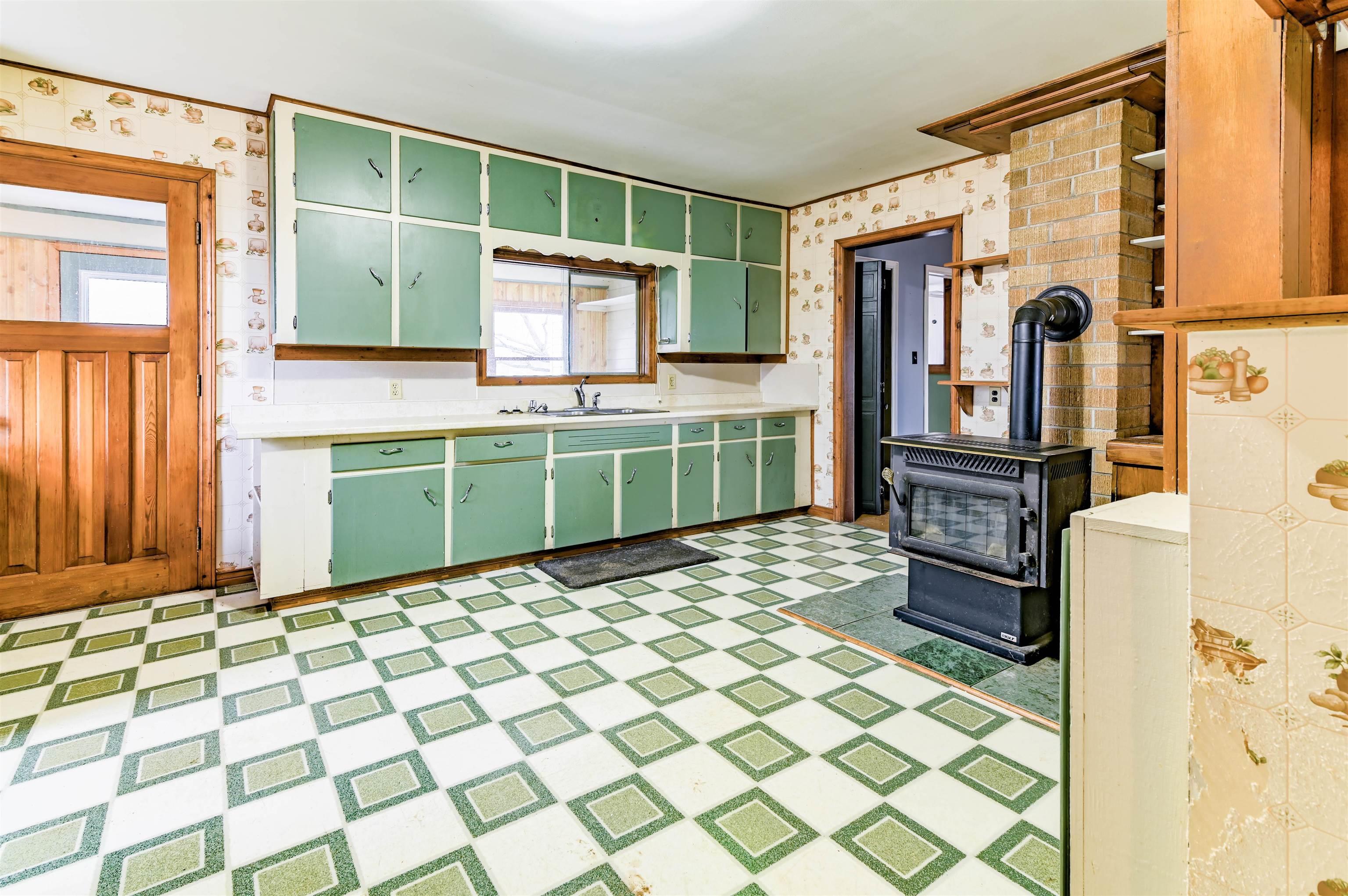 $349,900.00: 1639 Highway 1, Auburn