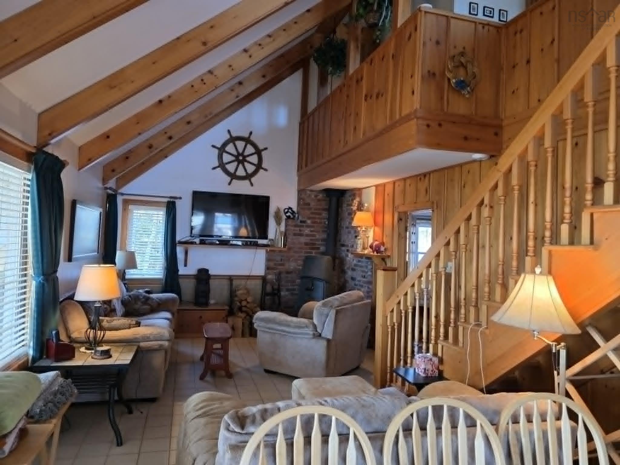 $775,000.00: 1836 Caribou Island Road, Caribou Island