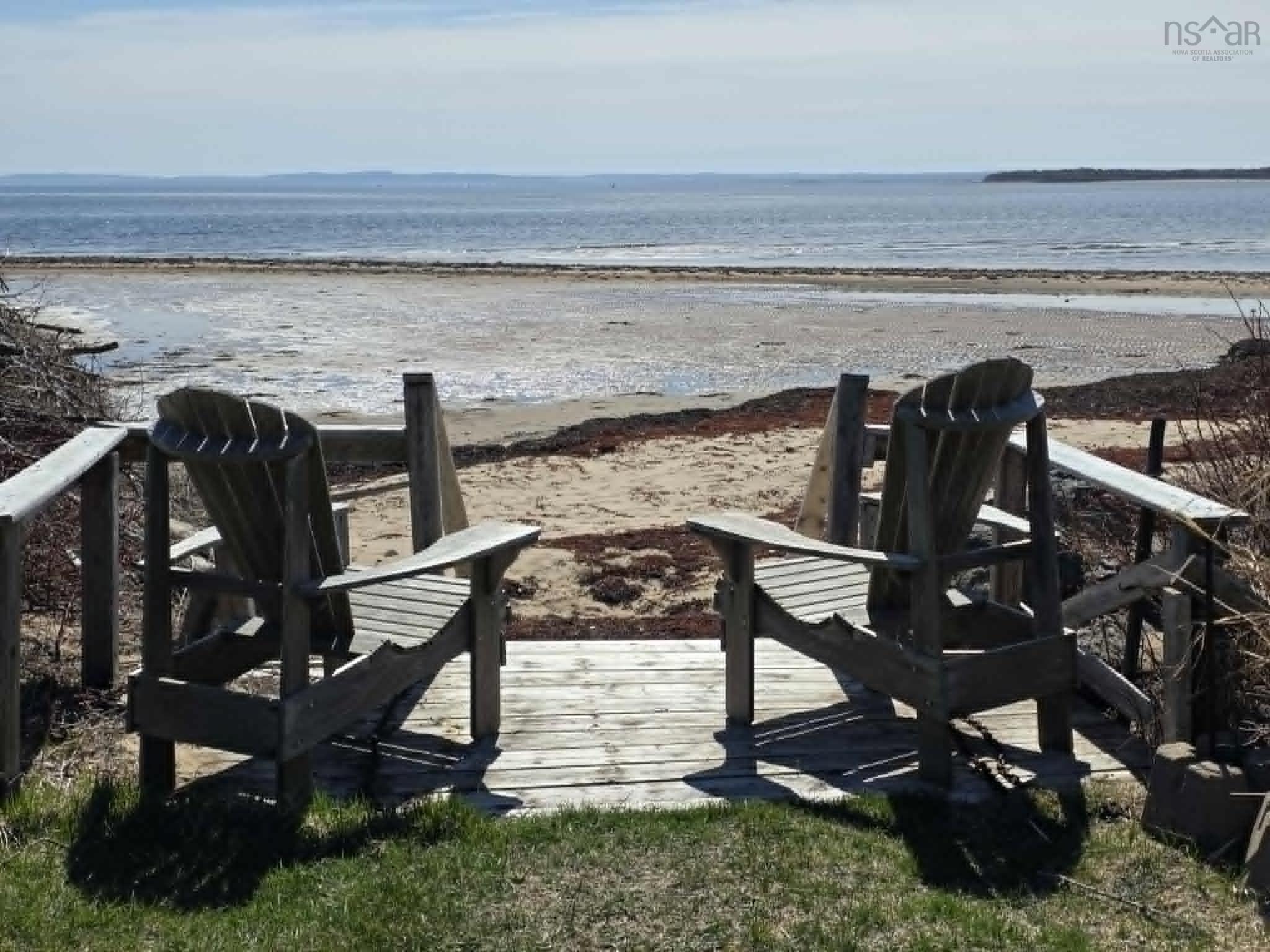 $775,000.00: 1836 Caribou Island Road, Caribou Island