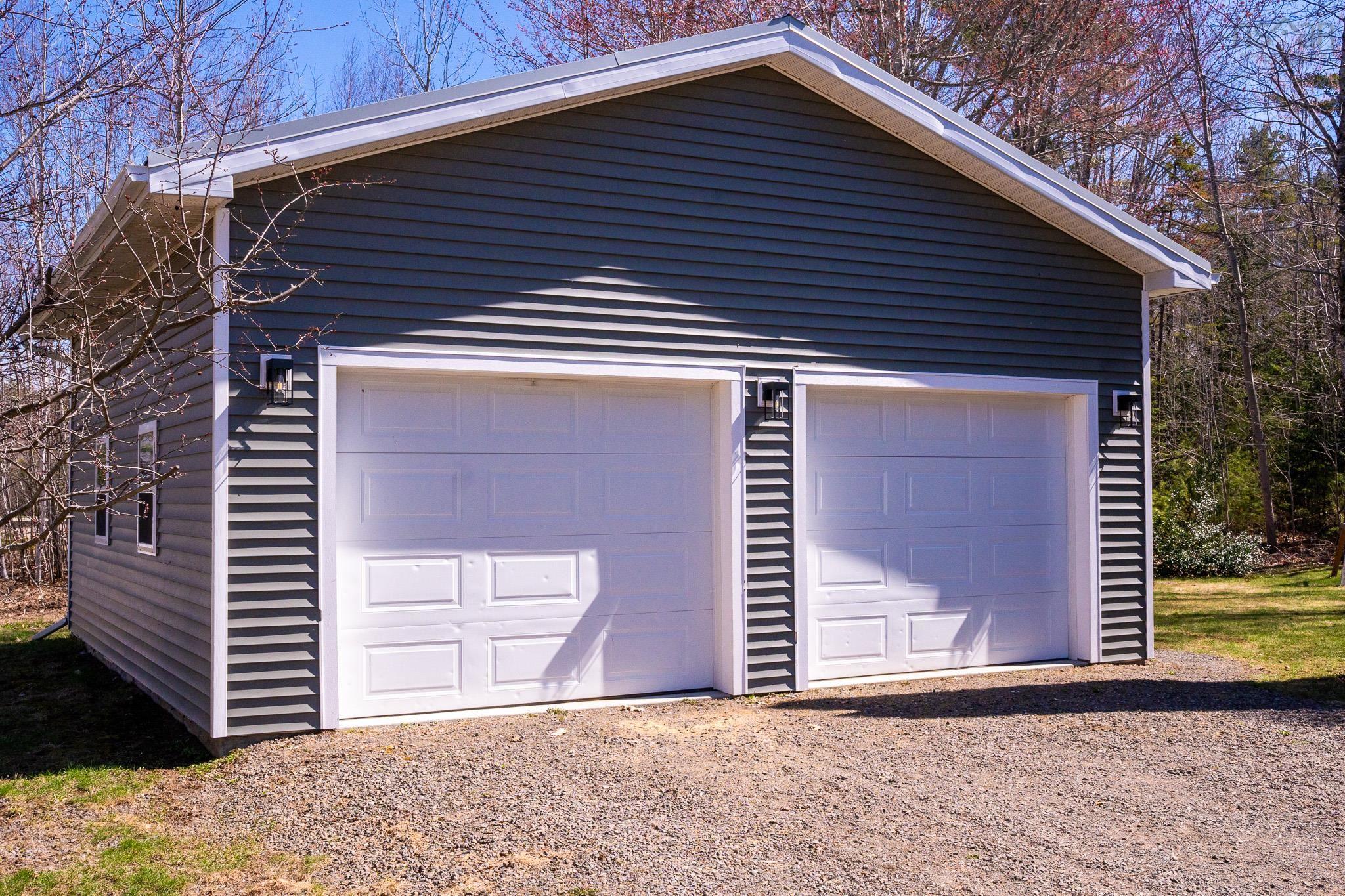 $587,500.00: 489 Alexander Mackenzie Road, South Farmington